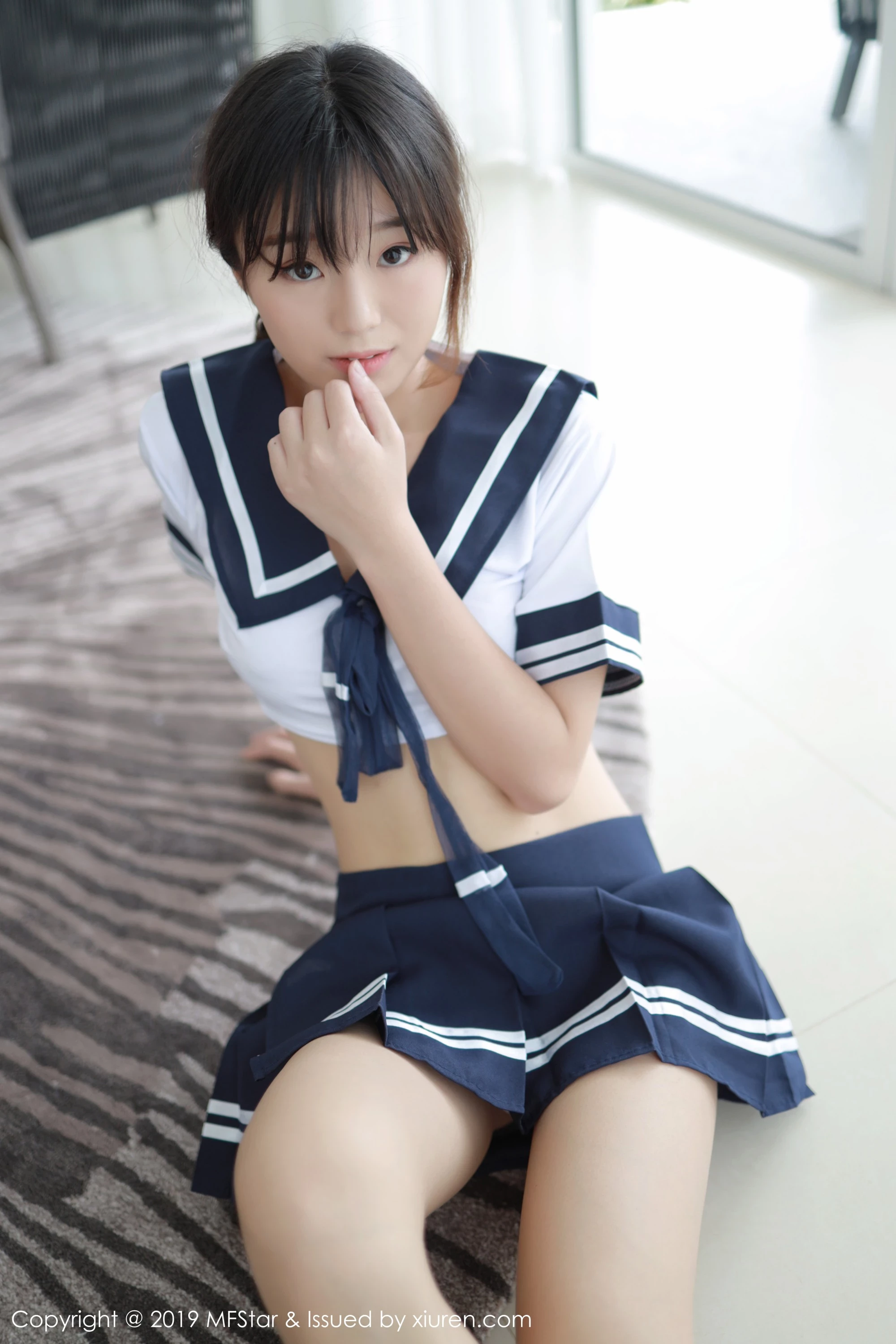 [MFStar模范学院系列]2019.06.24 VOL.198 Baileys 香儿 性感写真[43P]