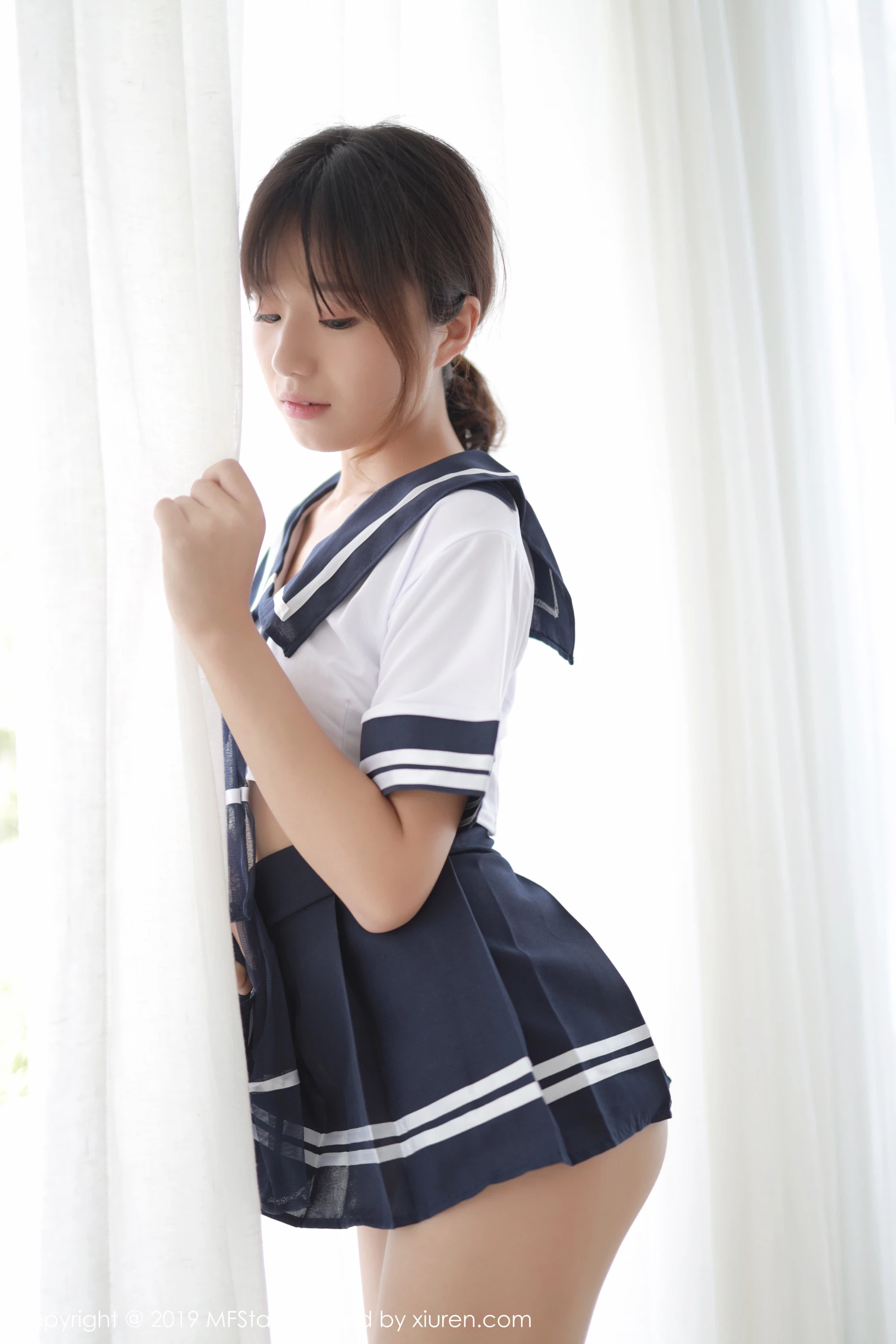 [MFStar模范学院系列]2019.06.24 VOL.198 Baileys 香儿 性感写真[43P]