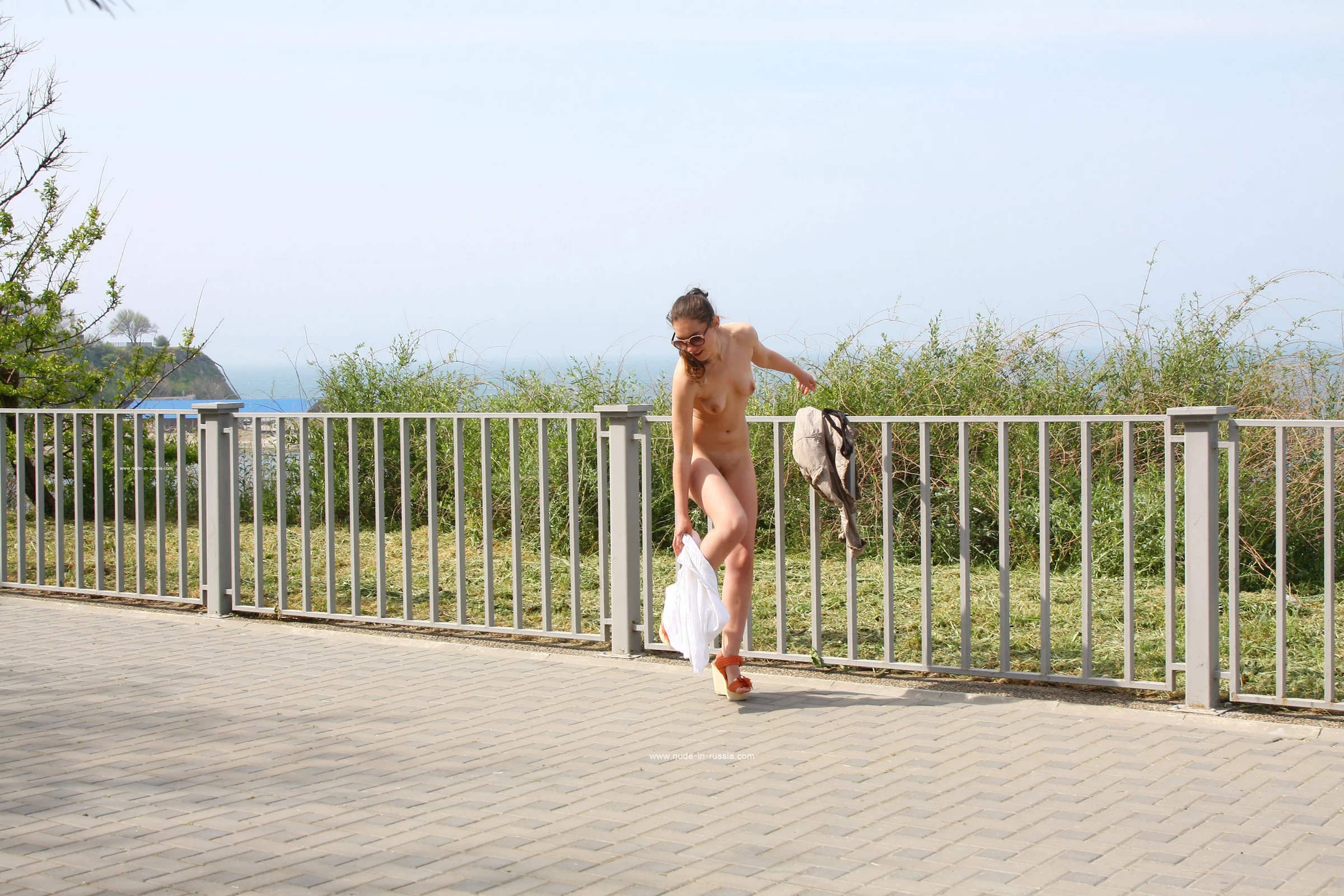 NudeInRussia Alisa Anapa Promenade [115P]