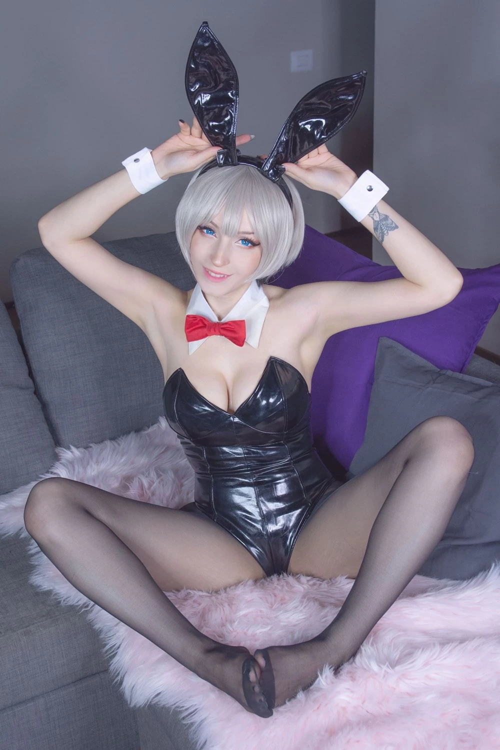 ShiroKitsune - Uzaki Bunny Girl [Uzaki-chan wa Asobitai!]