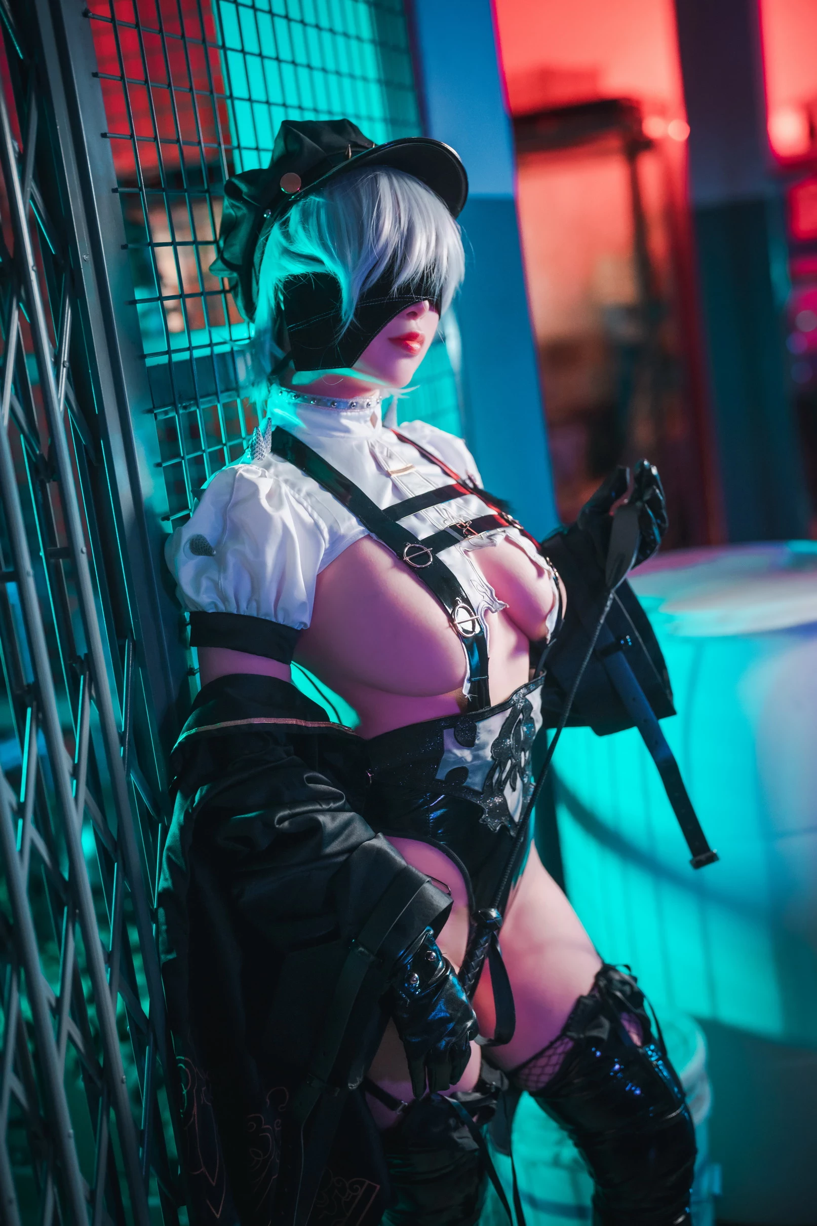 ZziZzi - Operator 2B [124P]