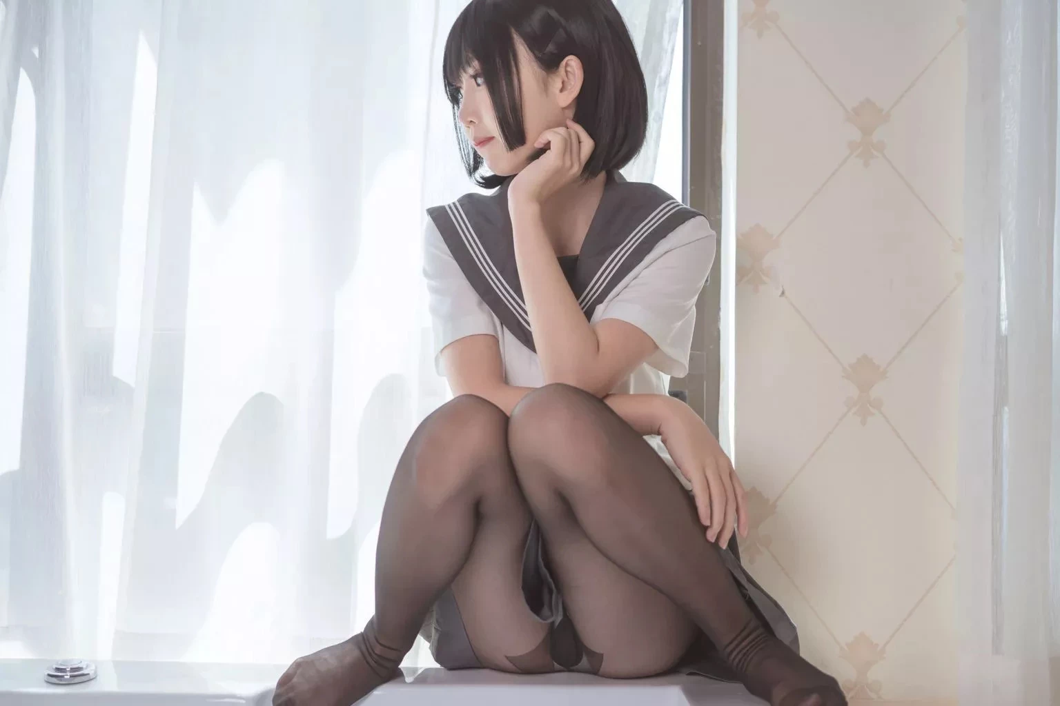 面饼仙儿 – 脑内少女 黑丝JK 画像25枚