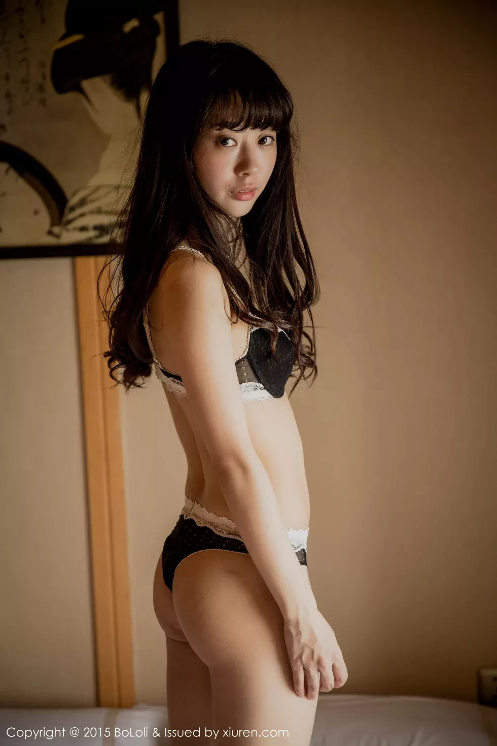 [BoLoli波萝社]Vol.065_嫩模Suki朱忆音苗条身材性感内衣系列写真50P