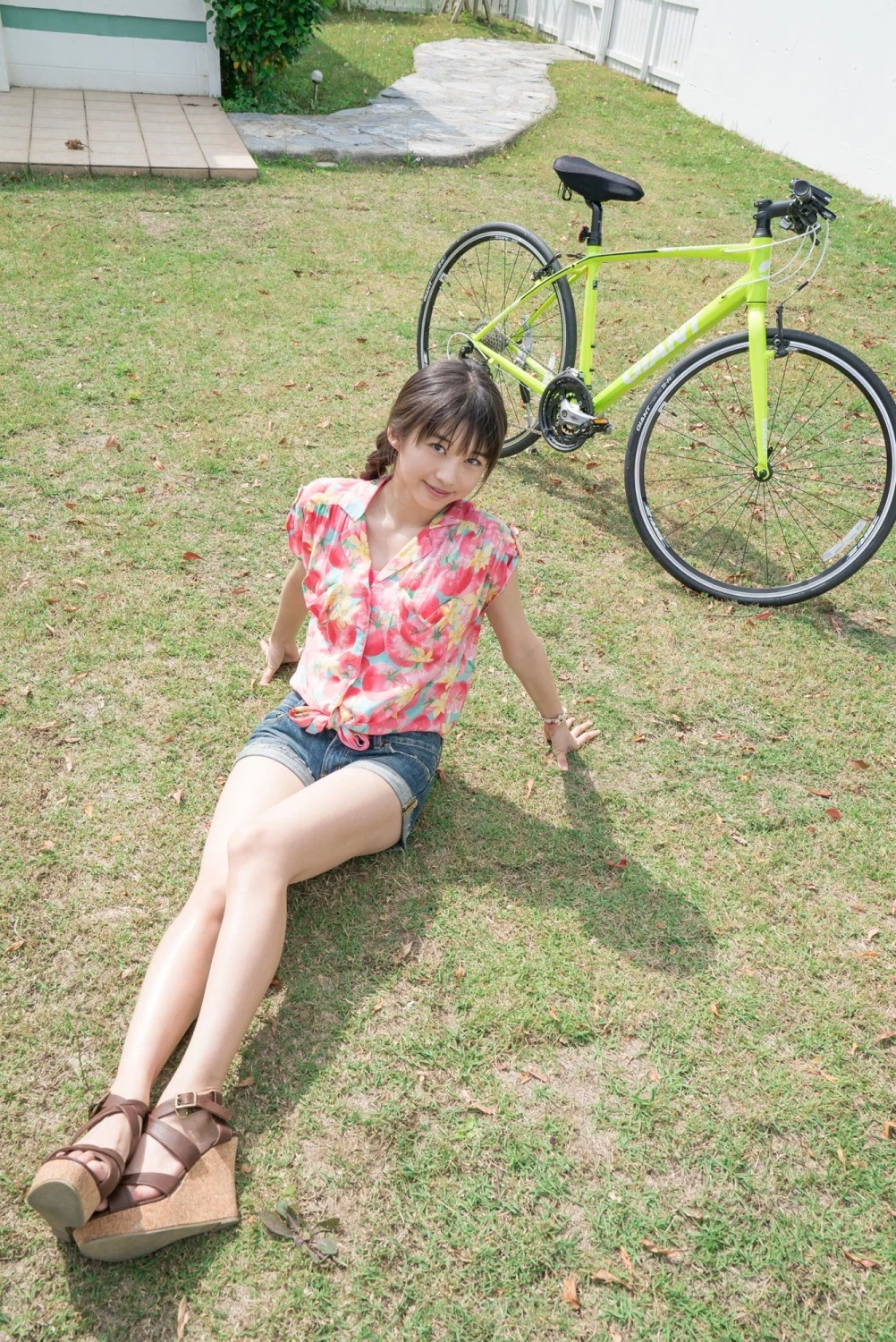 Maria Makino 牧野真莉爱, Hello! Project Digital Books Vol.170 Set.01