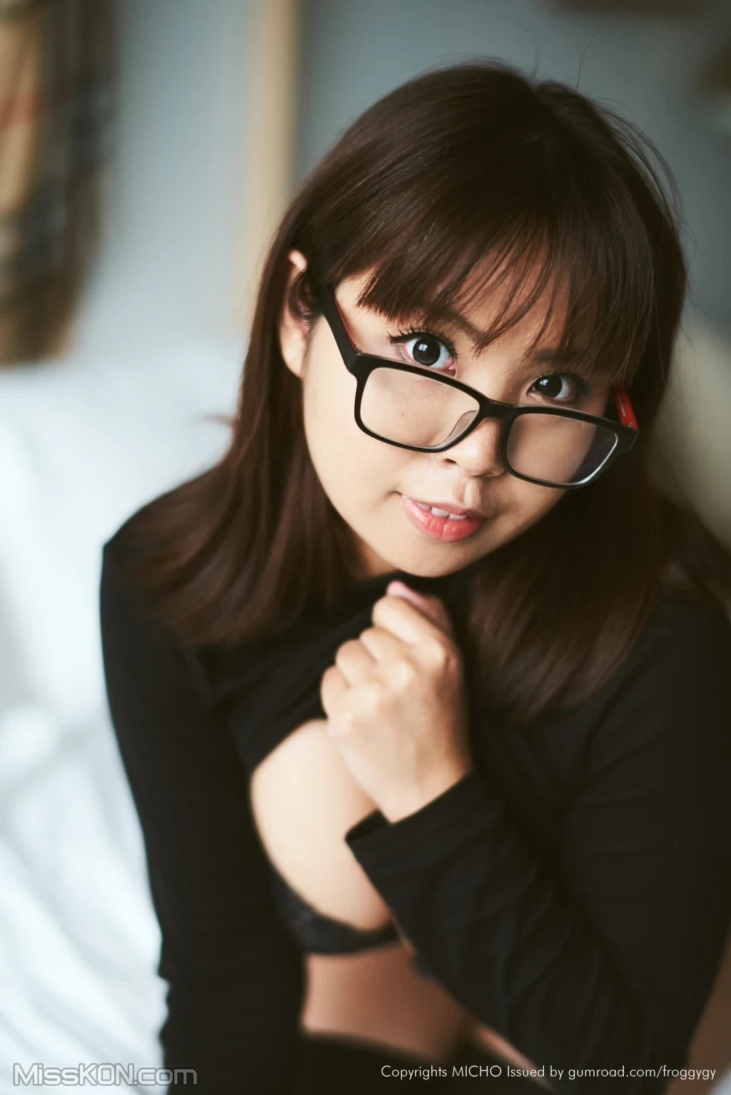 Micho Teh Vol.1： Glasses & Black Turtleneck [59 photos]