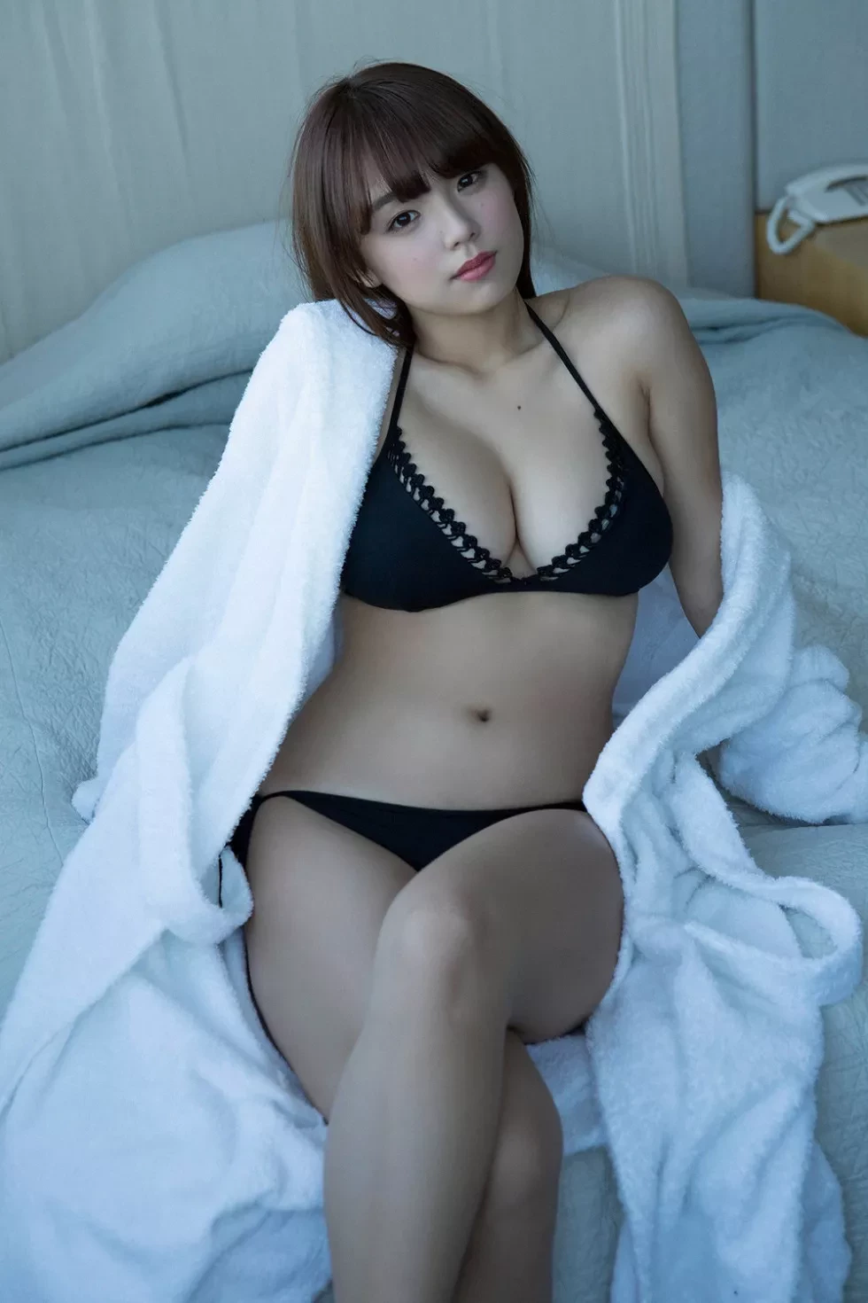 [YS Web]Vol.637_日本百看不厌的美胸妹子筱崎爱性感内衣写真97P