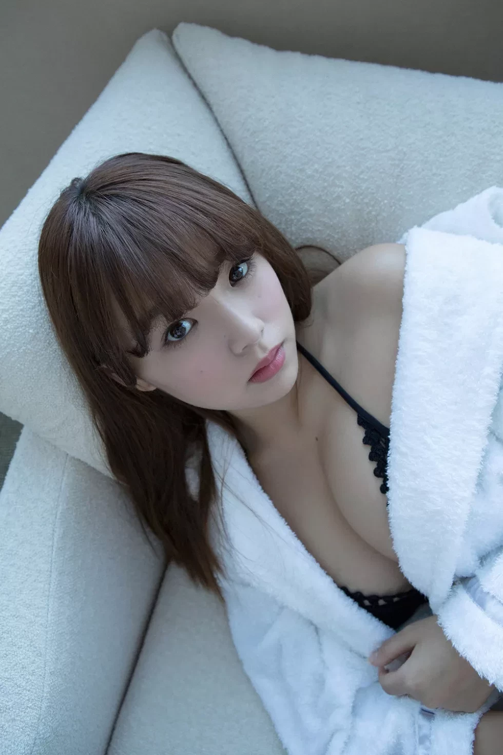 [YS Web]Vol.637_日本百看不厌的美胸妹子筱崎爱性感内衣写真97P