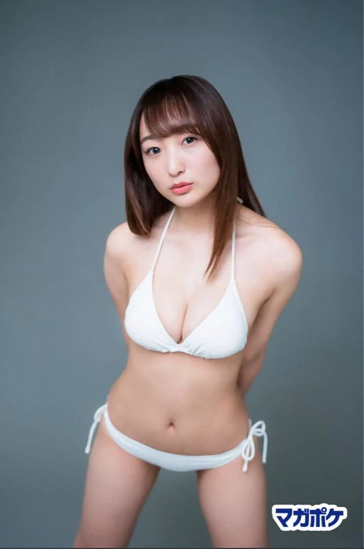 前田千恵[22] ミスマガジン2019ベスト16の色白美女 自慢のたわわなおっぱいを大胆露...