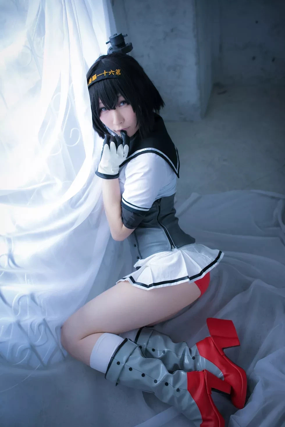 [Cosplay精选]COS正片《Suite2》图集红色内裤系列 黑色紧身衣诱惑写真330P