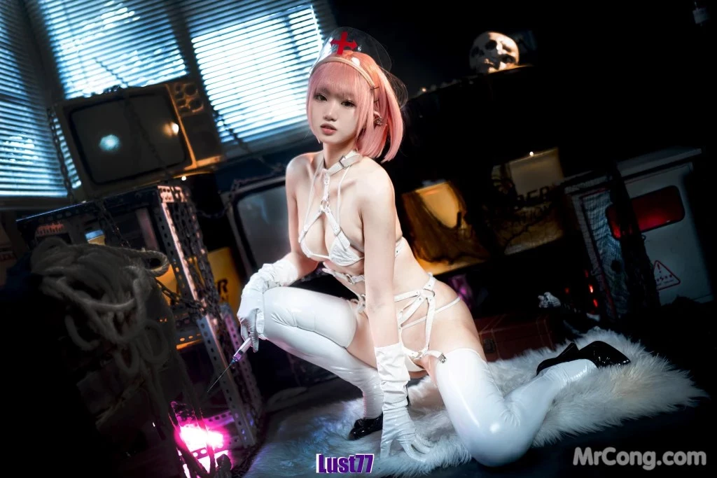 Coser@柒柒要乖哦 夜勤护士 [98P]