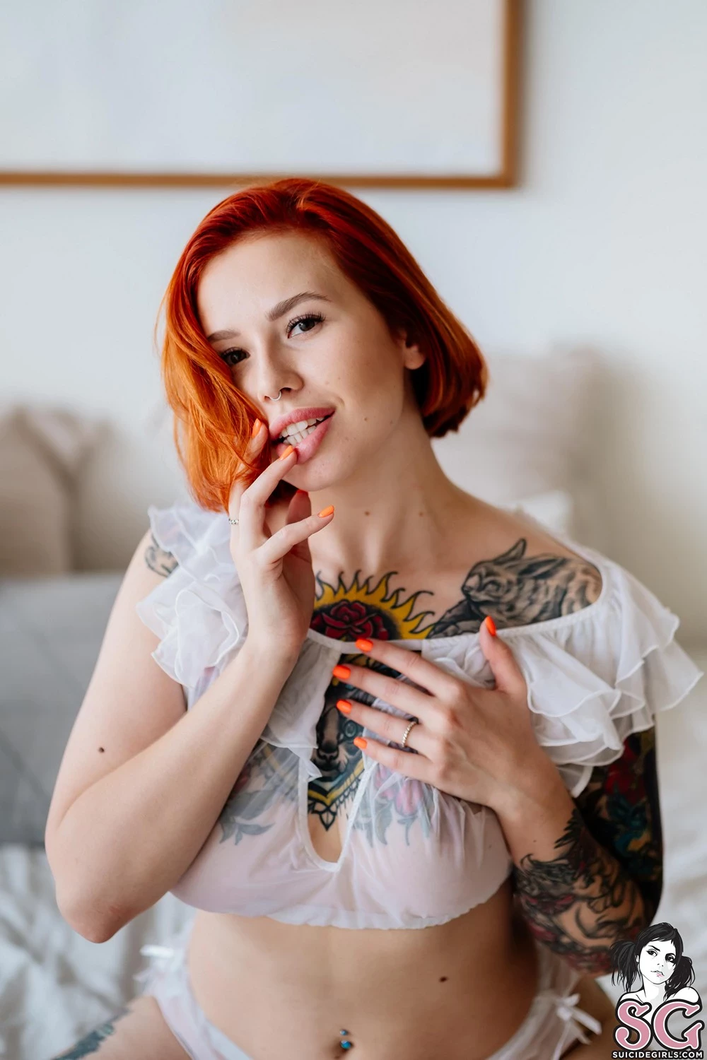 [Suicide Girls] Katranaprestor - Morning Drops