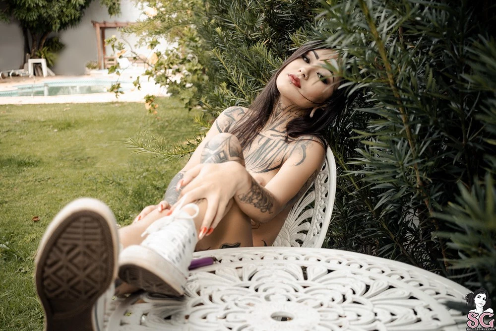 [Suicide Girls] Suryah - Time To Relax