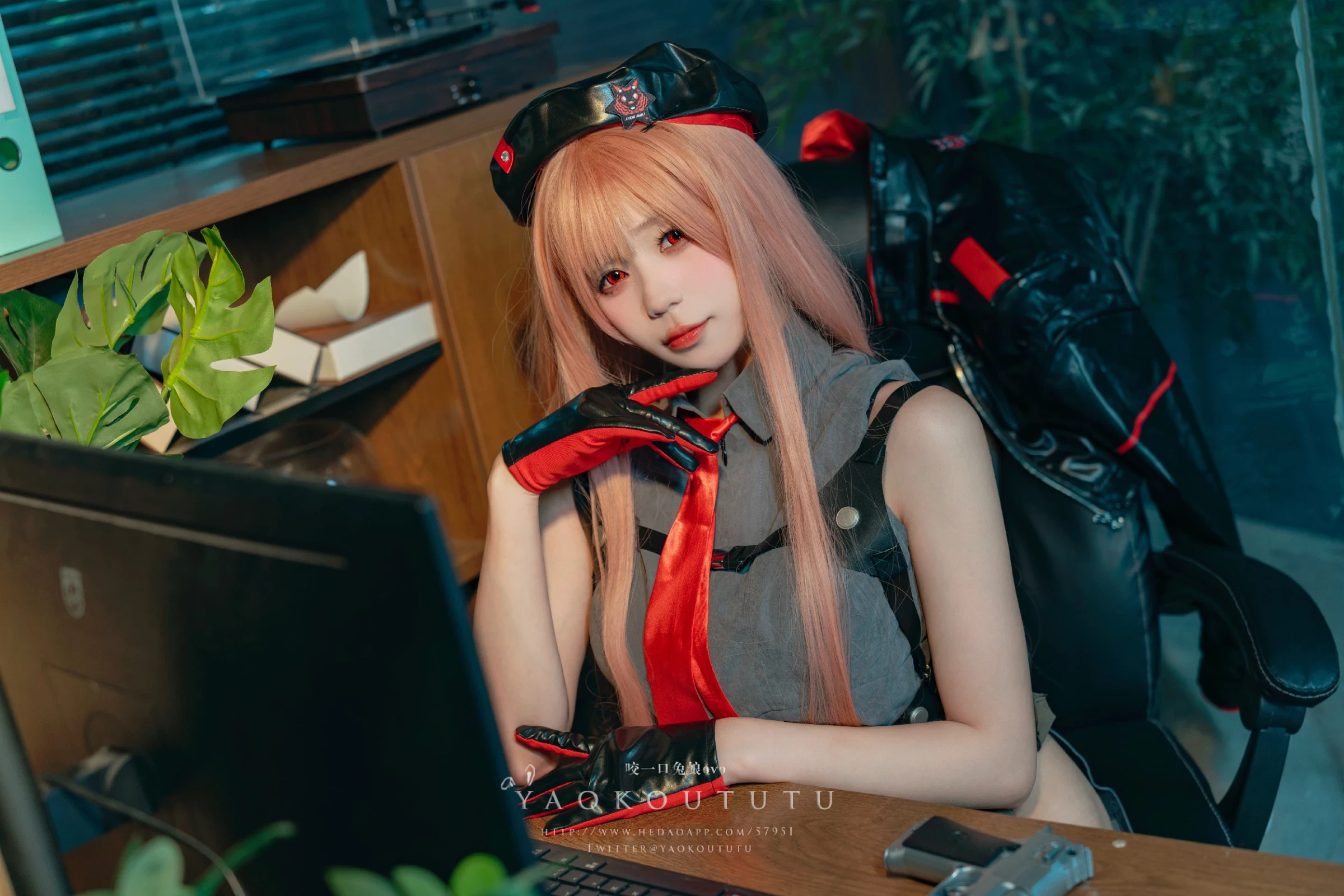 Coser@黏黏团子兔 -  拉毗咨询时间’&小剧场 [52P]