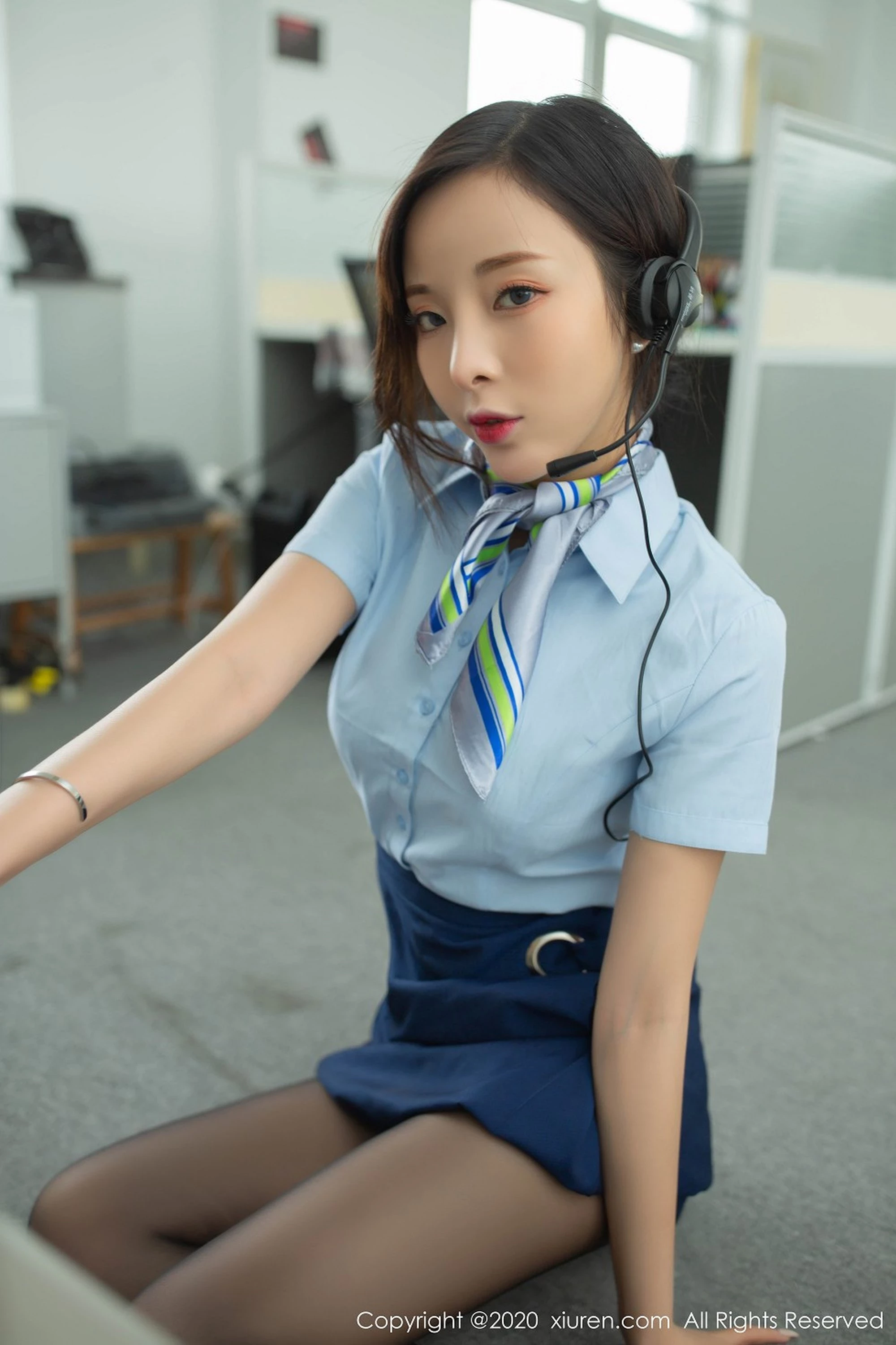 [Xiuren秀人网系列]2020.05.18 No.2257 陈小喵 客服 完整版无水印写真[86P]