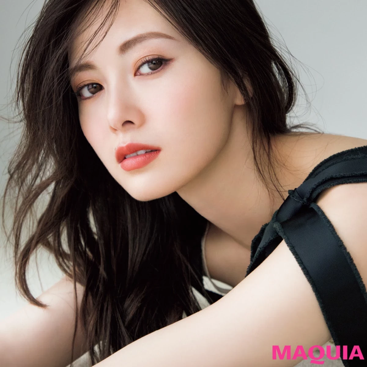 白石麻衣 MAQUIA Magazine 2019.10