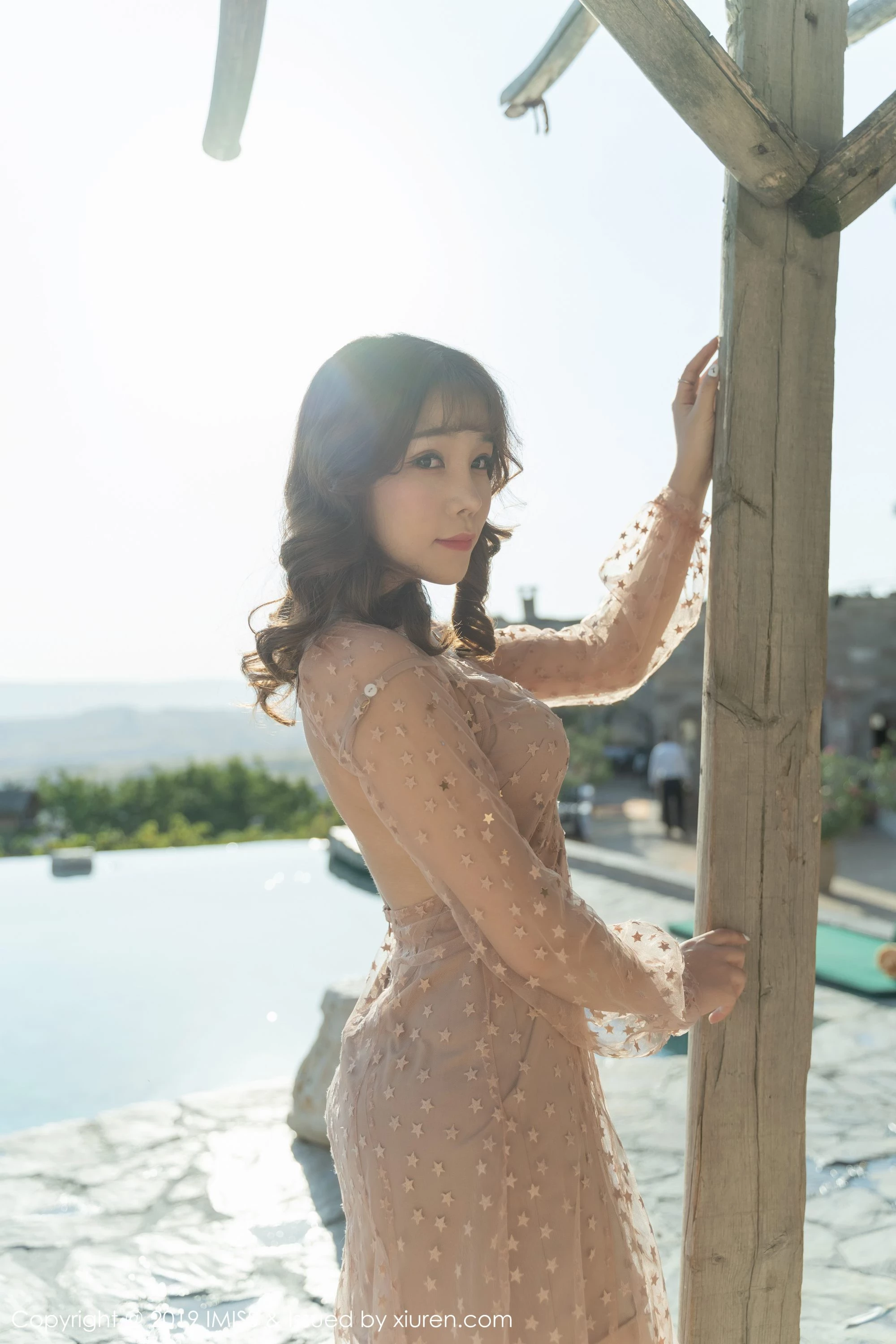 [IMiss爱蜜社系列]2019.10.14 VOL.383 芝芝Booty 完整版无水印写真[40P]