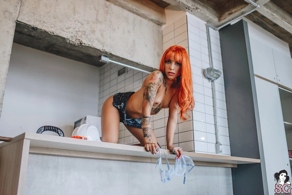 [Suicide Girls] Nov 20, 2021- Hard Work - Escorpianna [56P]