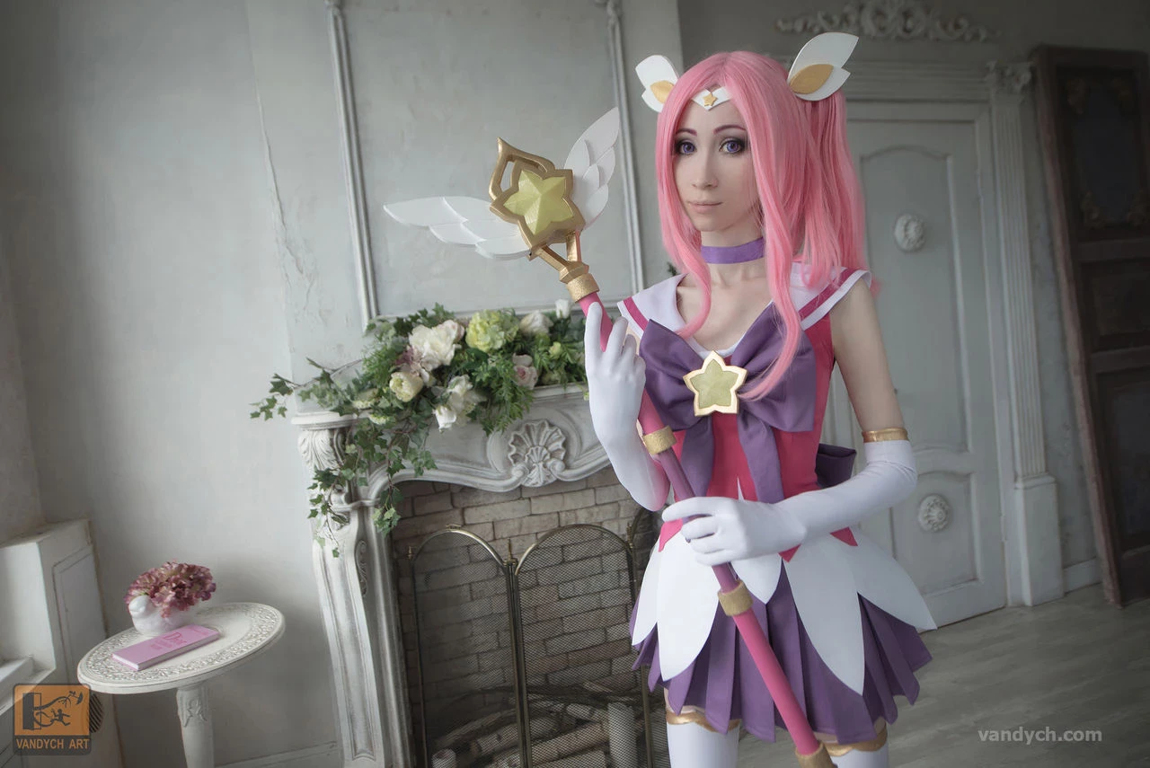 Vandych - Star Guardian Lux