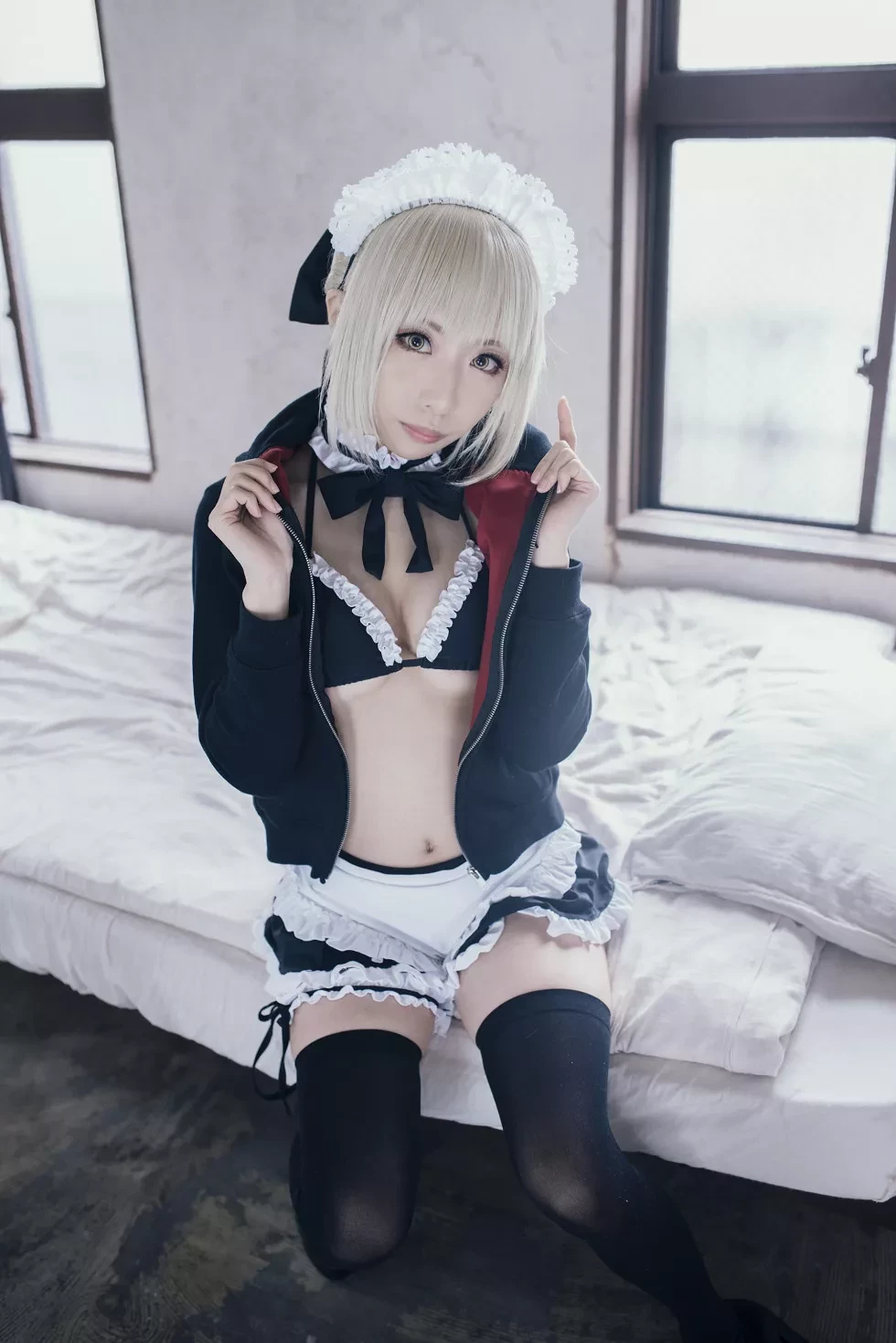 [Cosplay精选]《HeartBreak Morgan》吃雪糕的紧身衣妹子性感写真243P