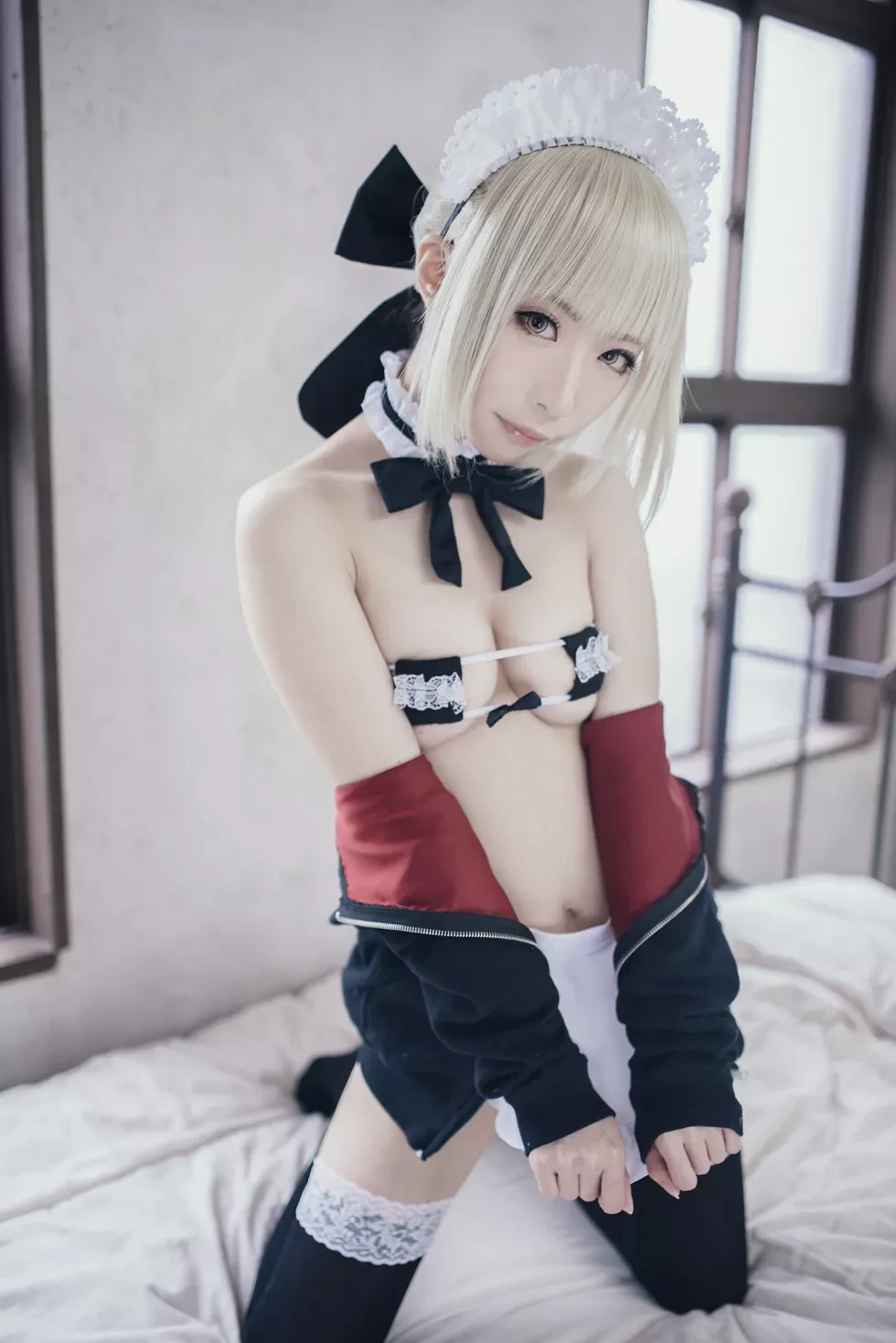 [Cosplay精选]《HeartBreak Morgan》吃雪糕的紧身衣妹子性感写真243P