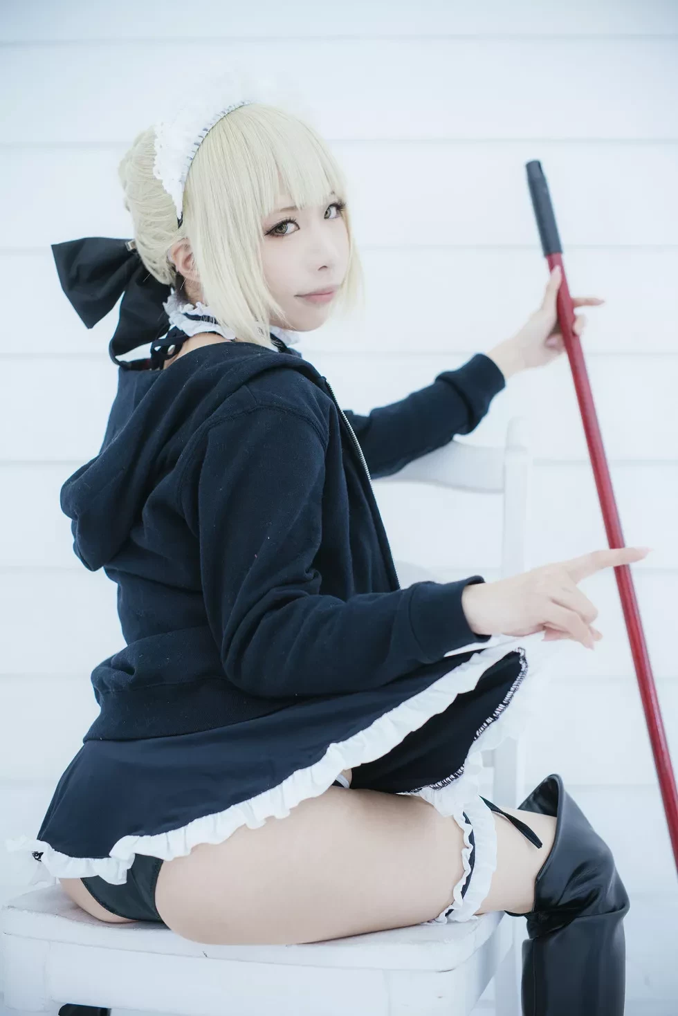 [Cosplay精选]《HeartBreak Morgan》吃雪糕的紧身衣妹子性感写真243P