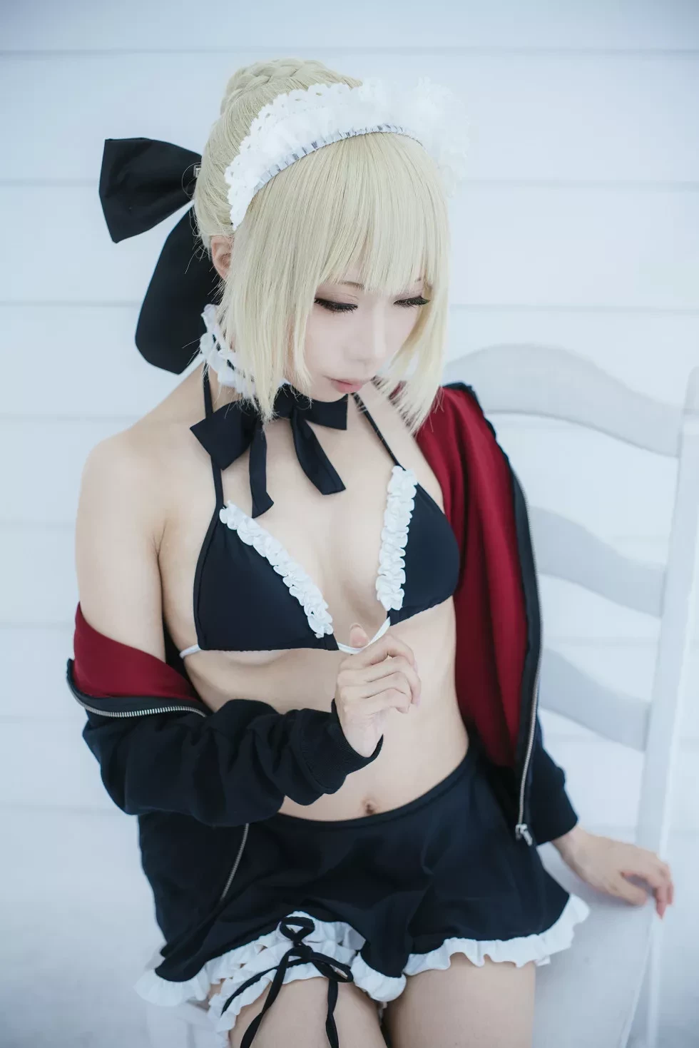 [Cosplay精选]《HeartBreak Morgan》吃雪糕的紧身衣妹子性感写真243P