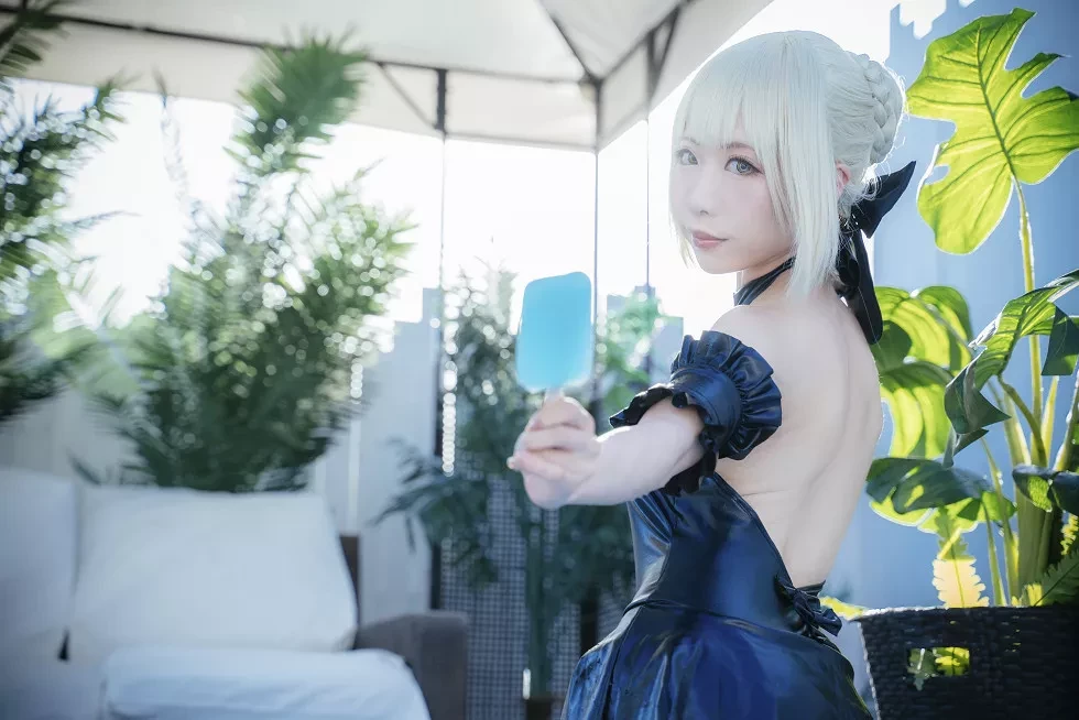 [Cosplay精选]《HeartBreak Morgan》吃雪糕的紧身衣妹子性感写真243P