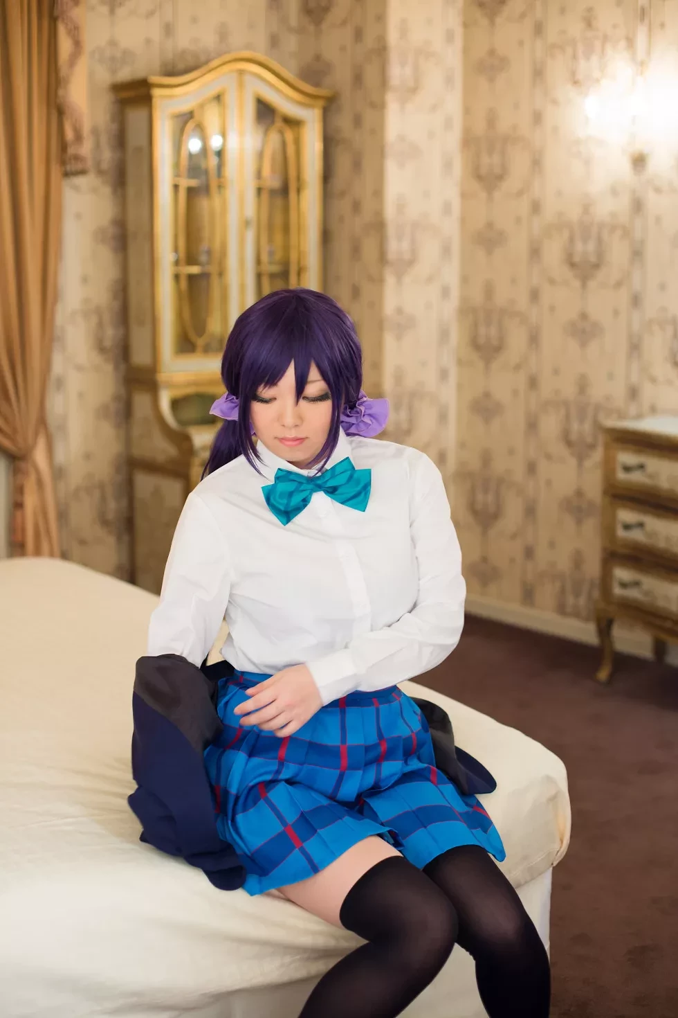 [Cosplay精选]COS正片《は紫や》图集丰满美少女粉红薄纱裙秀豪乳写真200P