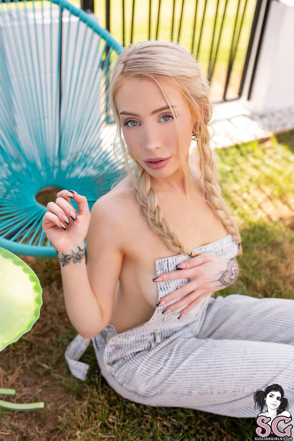 [Suicide Girls]Feb 11, 2023 - Ellie - Hay Fever[59P]