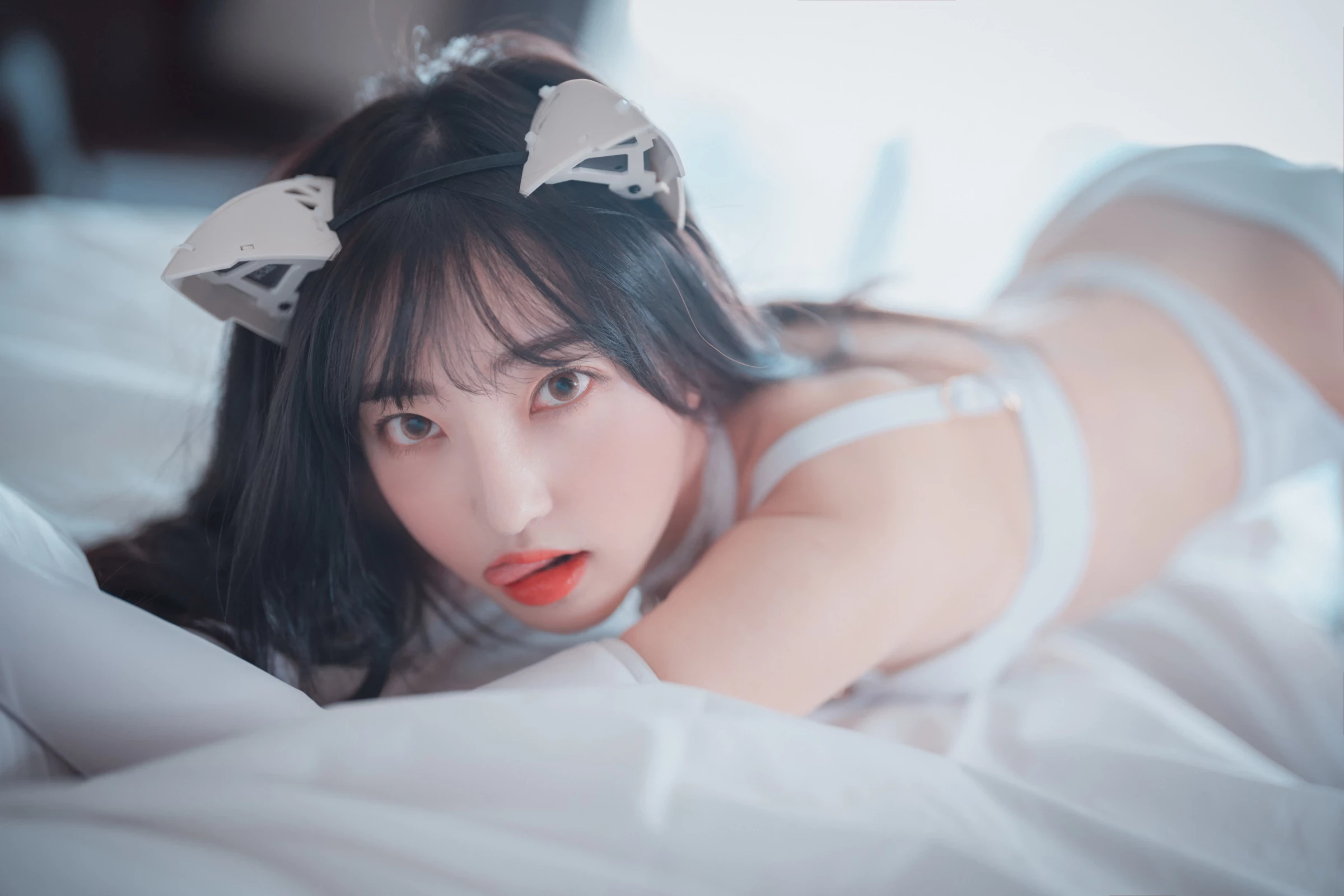 Hanari 하나리 - Snowcat Vol.2Normal [72P]