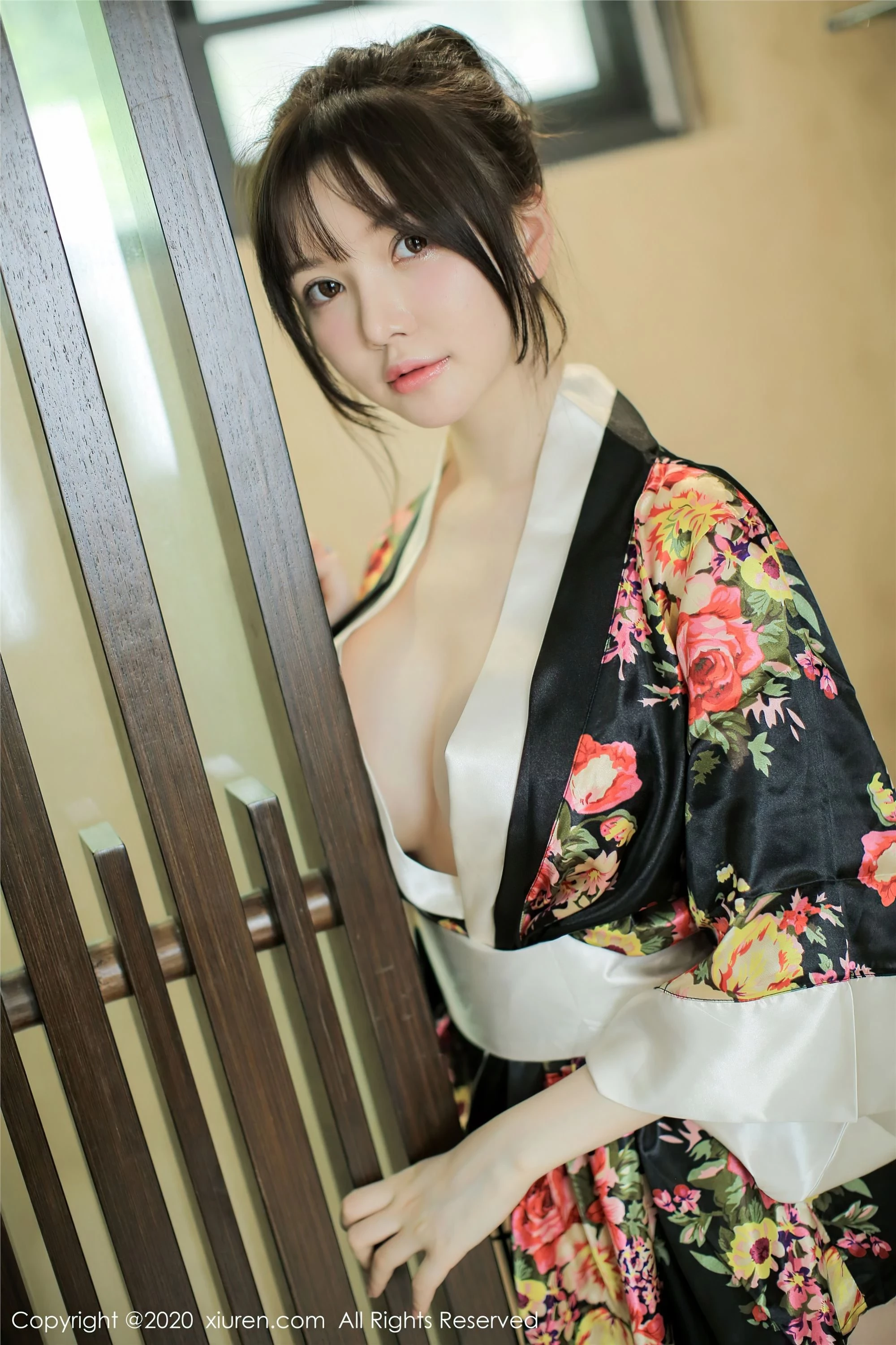 [Xiuren秀人网系列]2020.09.21 Vol.2581 糯美子Mini 完整版无水印写真[44P]