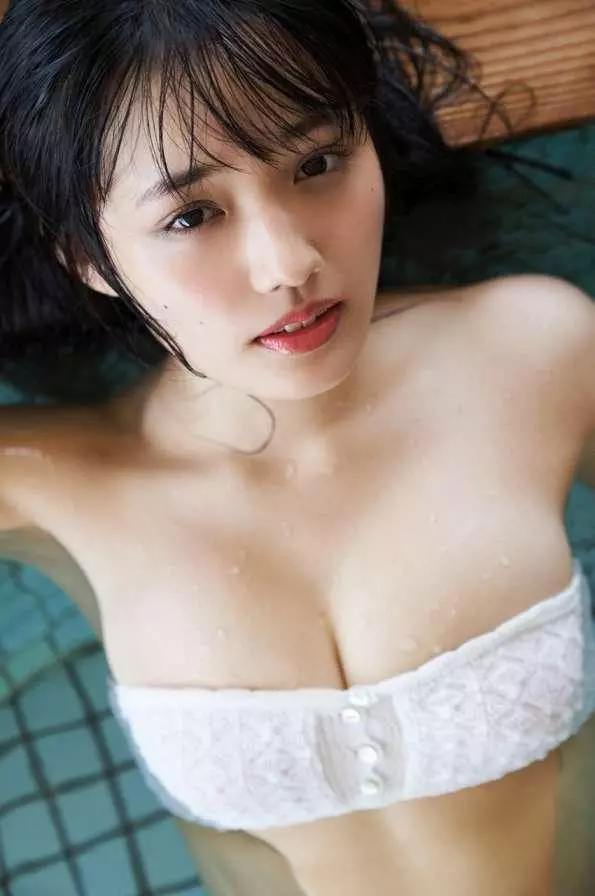 Sakura Ando 安藤咲桜 - [WPB-net] Extra #879 安藤咲桜 カムバック!! [2019.12] [72P 1P] https：  twitter.c...