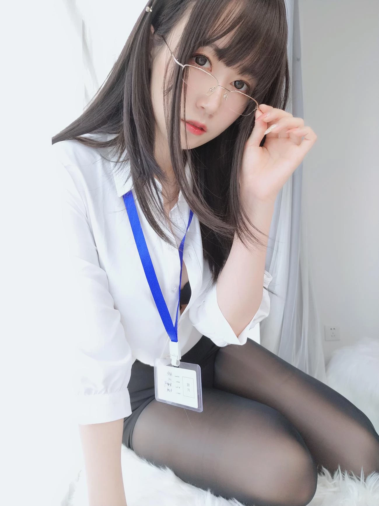 白银81 制服 [121P]