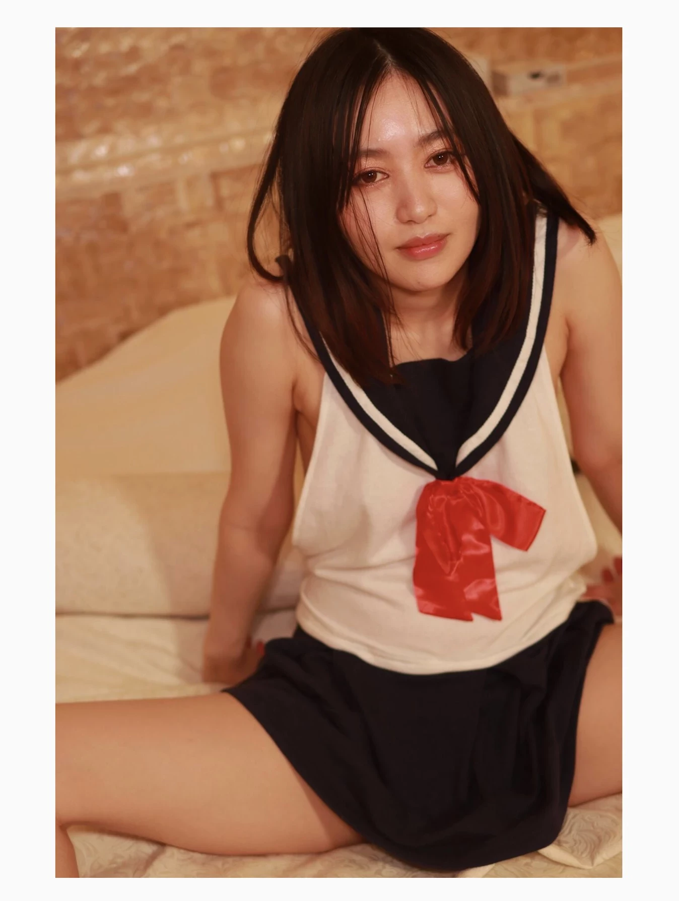 齐藤静[斉藤静][Photobook] セミヌード写真集 カップルで人気のラブホで [193P]