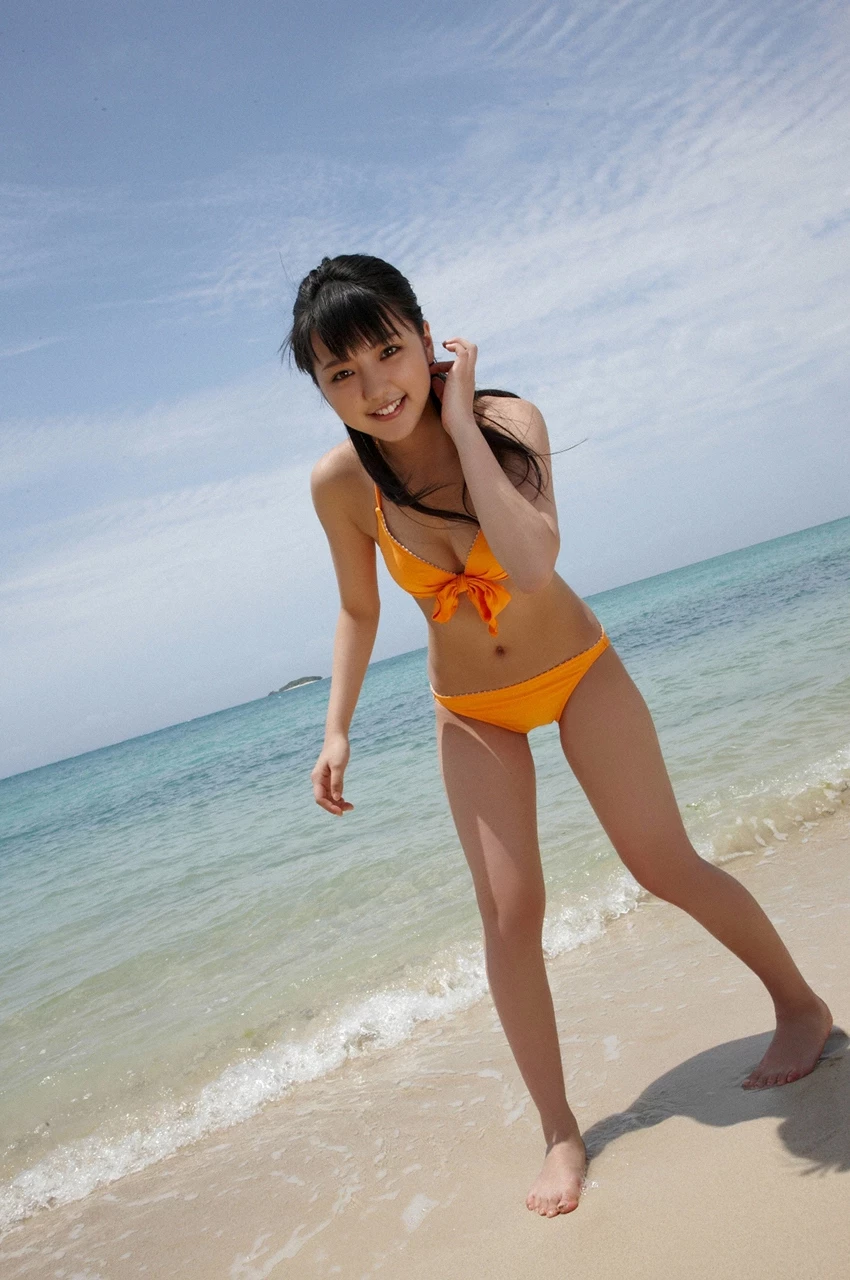 真野恵里菜[UTB] 2010 Vol.199 Airi Suzuki, Jurina Matsui, Erina Mano 铃木爱理, 松井珠理奈 [406P]