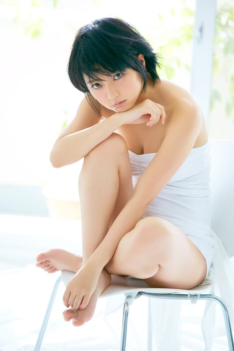 真野恵里菜[Wanibooks] 2015年05月号 #131 Erina Mano [577P]