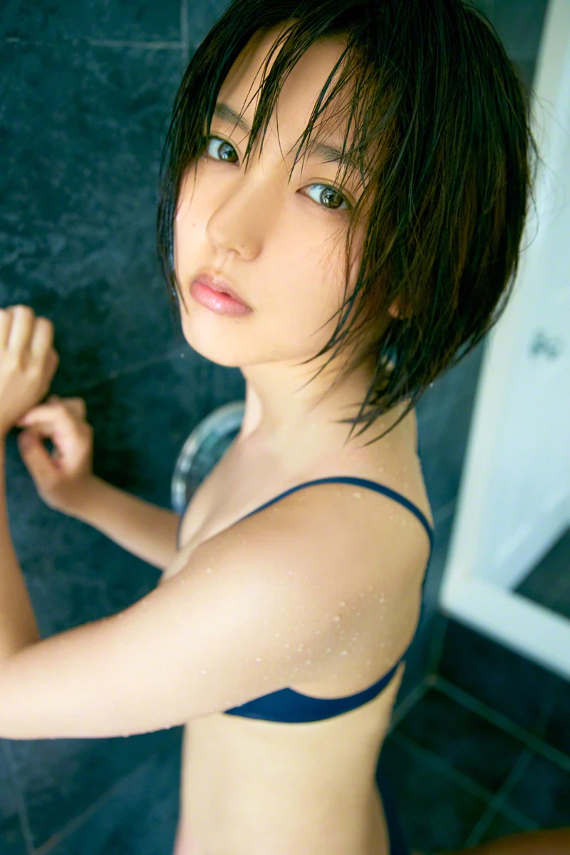 真野恵里菜[Wanibooks] 2015年05月号 #131 Erina Mano [577P]