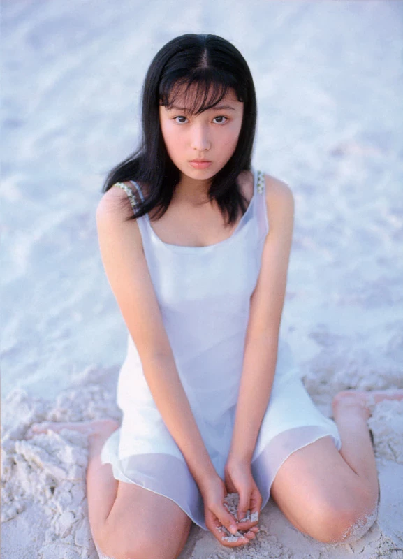 三津谷叶子[Photobook] - zinnia [343P]