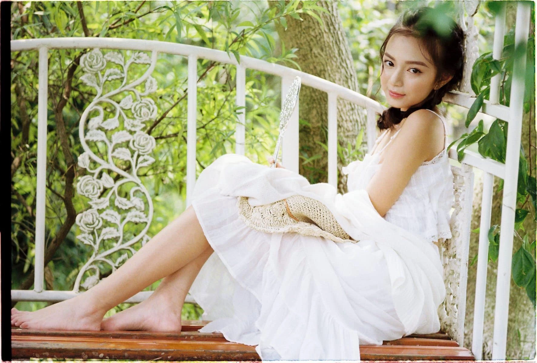 Vietnamese Sexy Model - Vu Ngoc Kim Chi - Beautiful in white [43P]