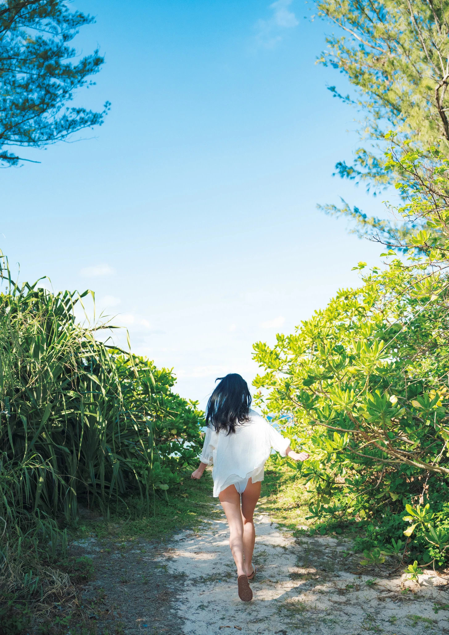 天羽希纯写真集  きすみすき’ [123P]