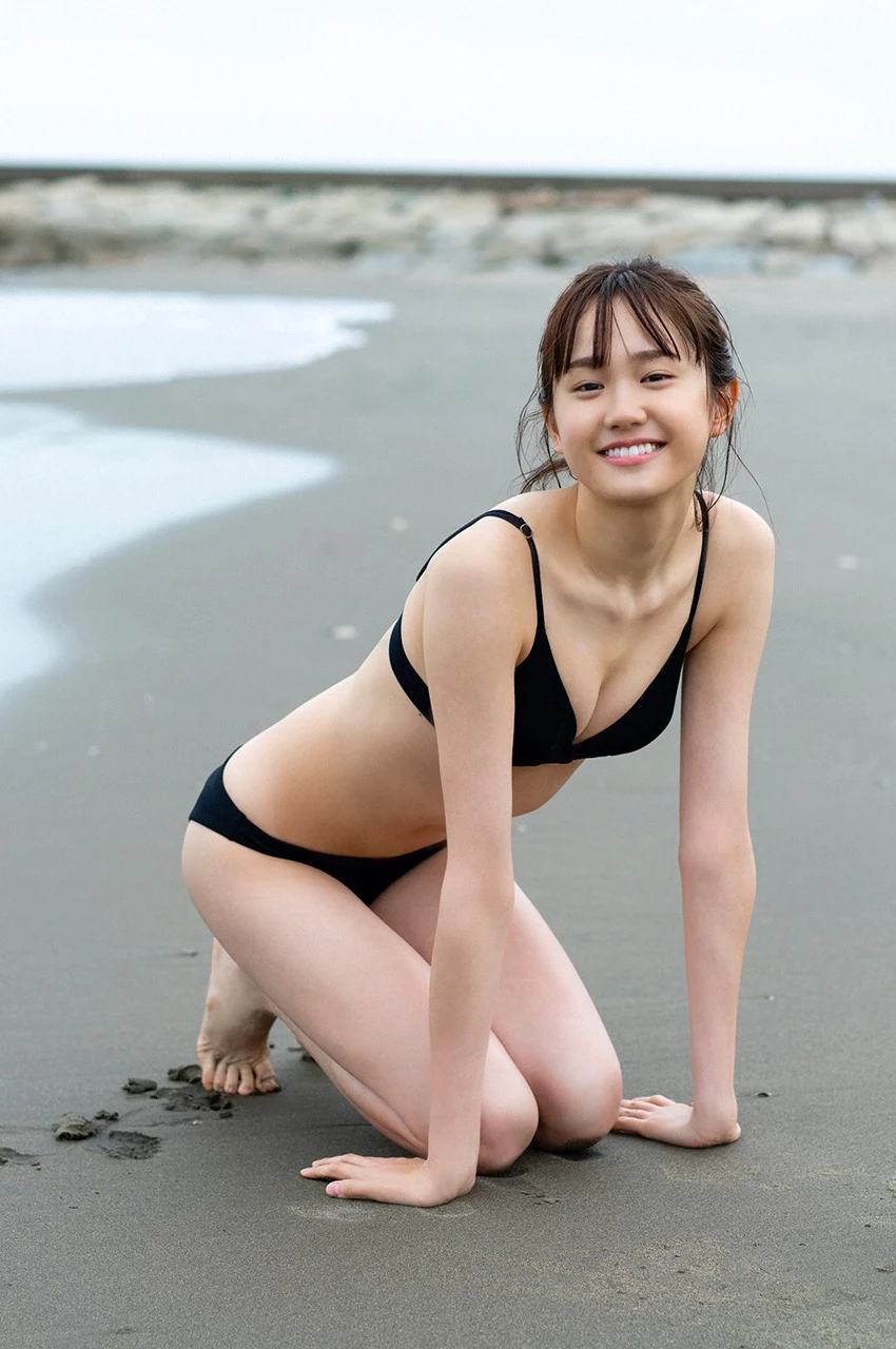 尾碕真花 外型甜美浪漫....笑容迷倒众人