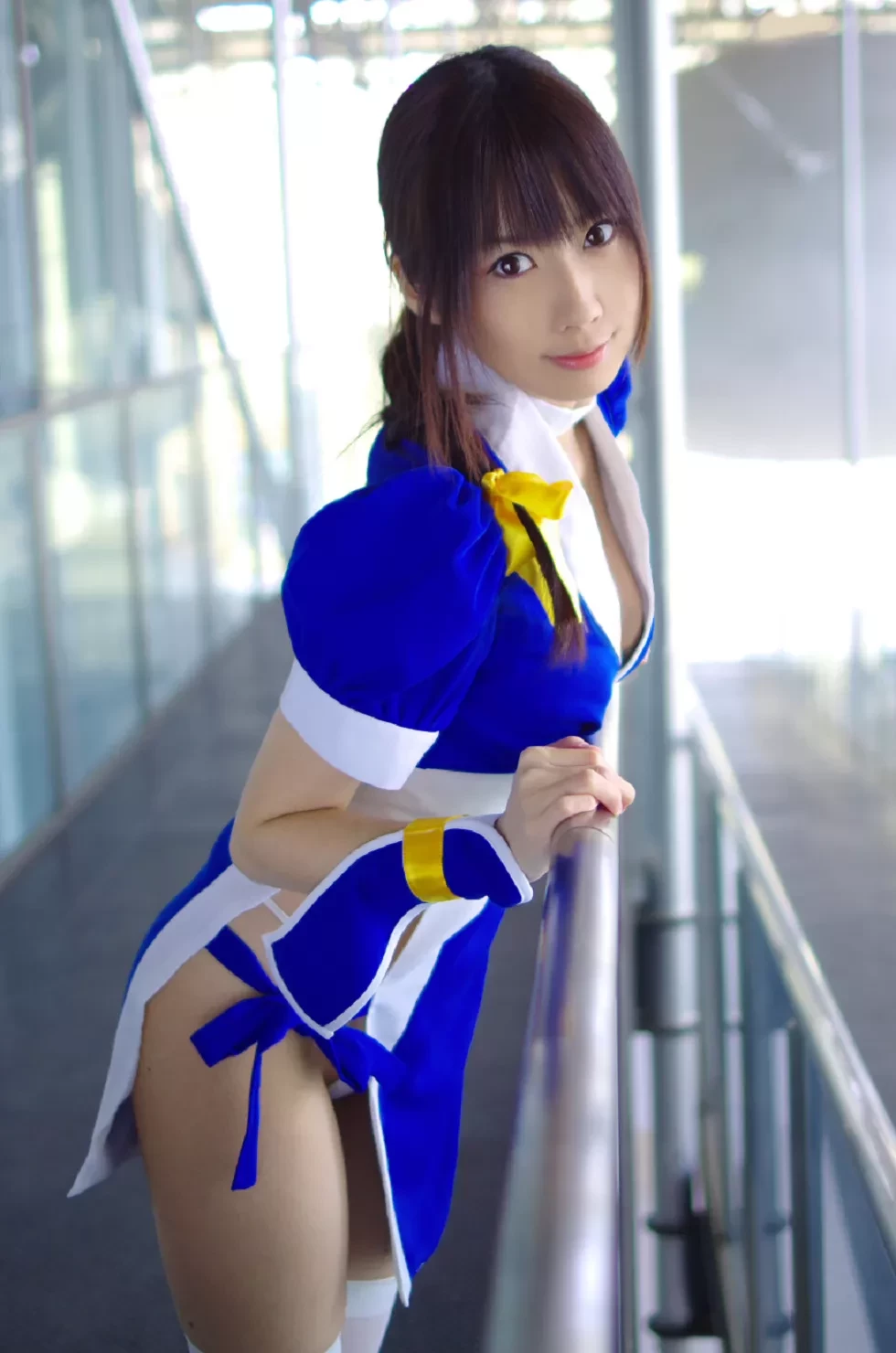 [Cosplay精选]COS正片《霞浪漫》美女武士的白丝美腿性感写真337P