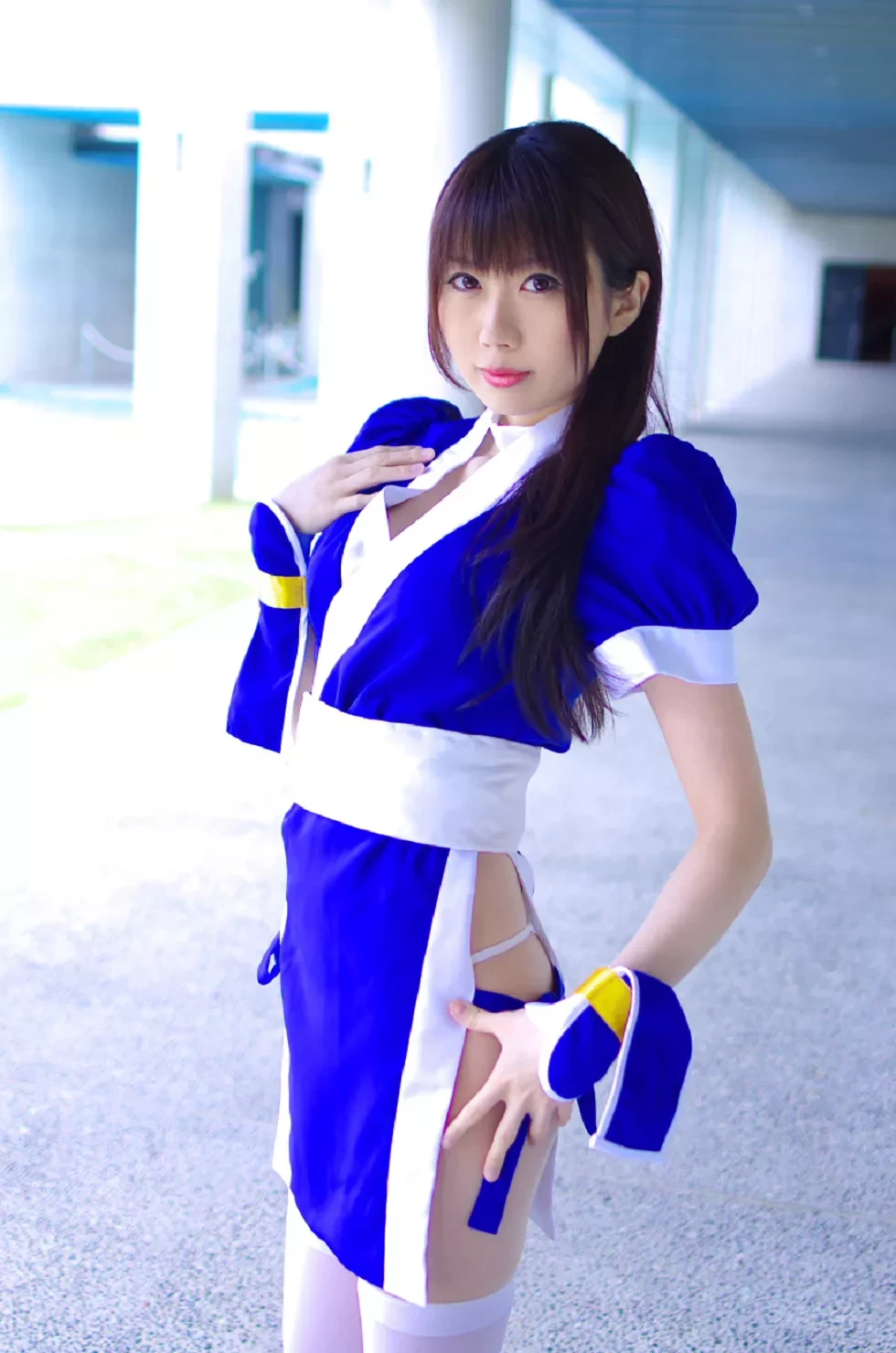 [Cosplay精选]COS正片《霞浪漫》美女武士的白丝美腿性感写真337P