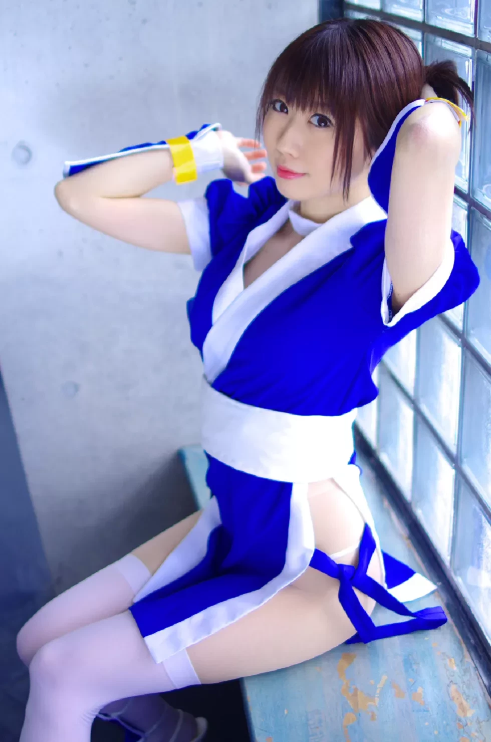 [Cosplay精选]COS正片《霞浪漫》美女武士的白丝美腿性感写真337P