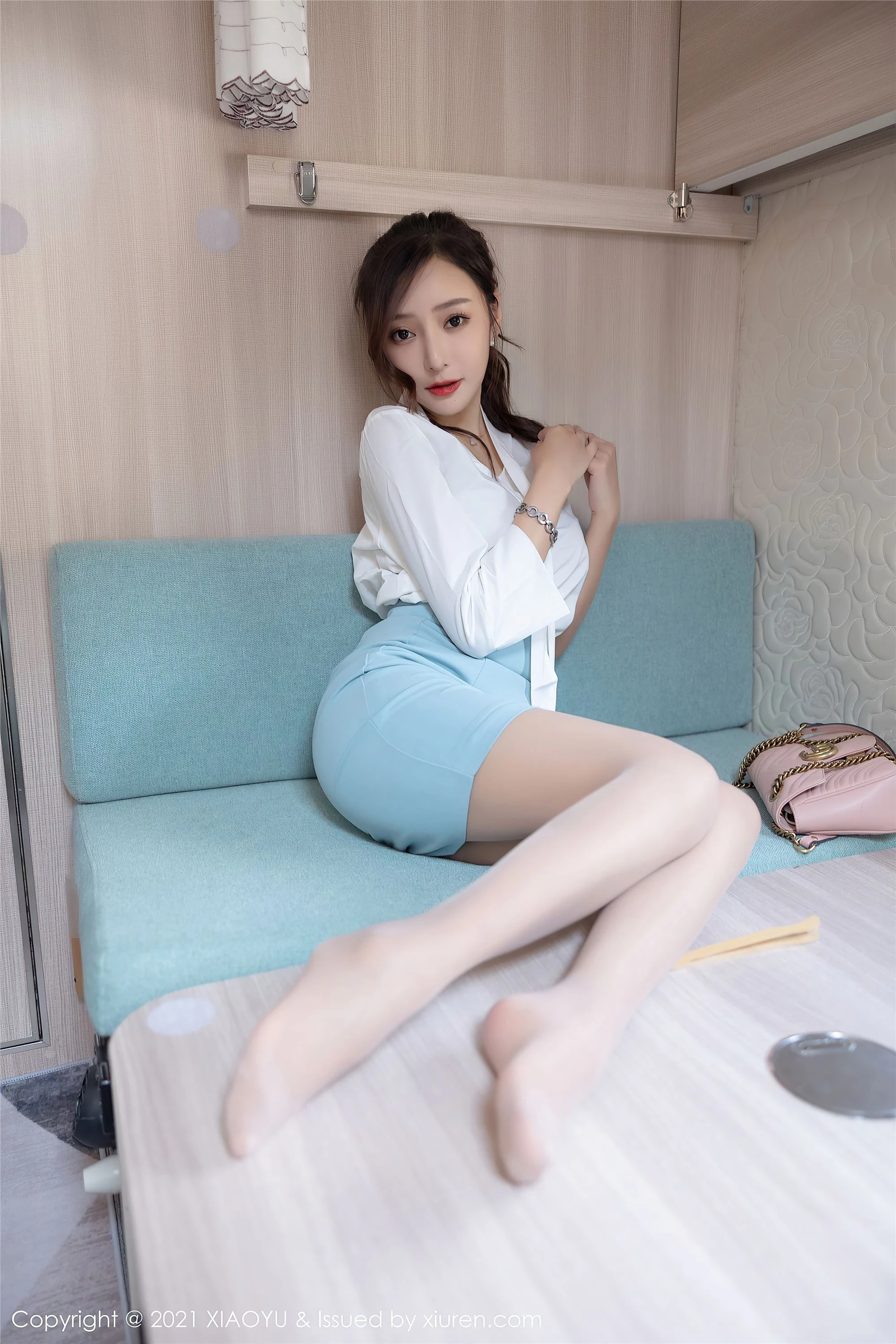 [XIAOYU画语系列]2021.10.19 Vol.635 王馨瑶yanni完整版无水印写真[99P]