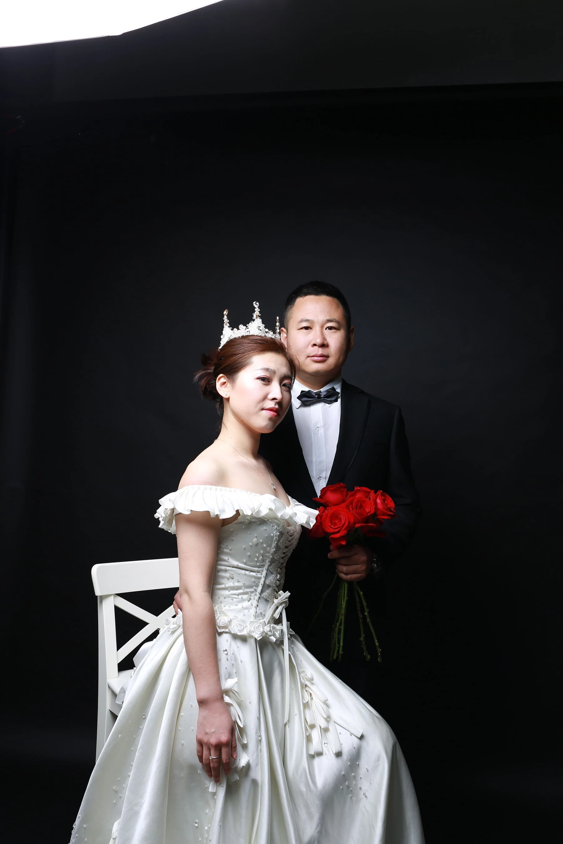 [Photo]小夫妻露点婚纱照 [575P]