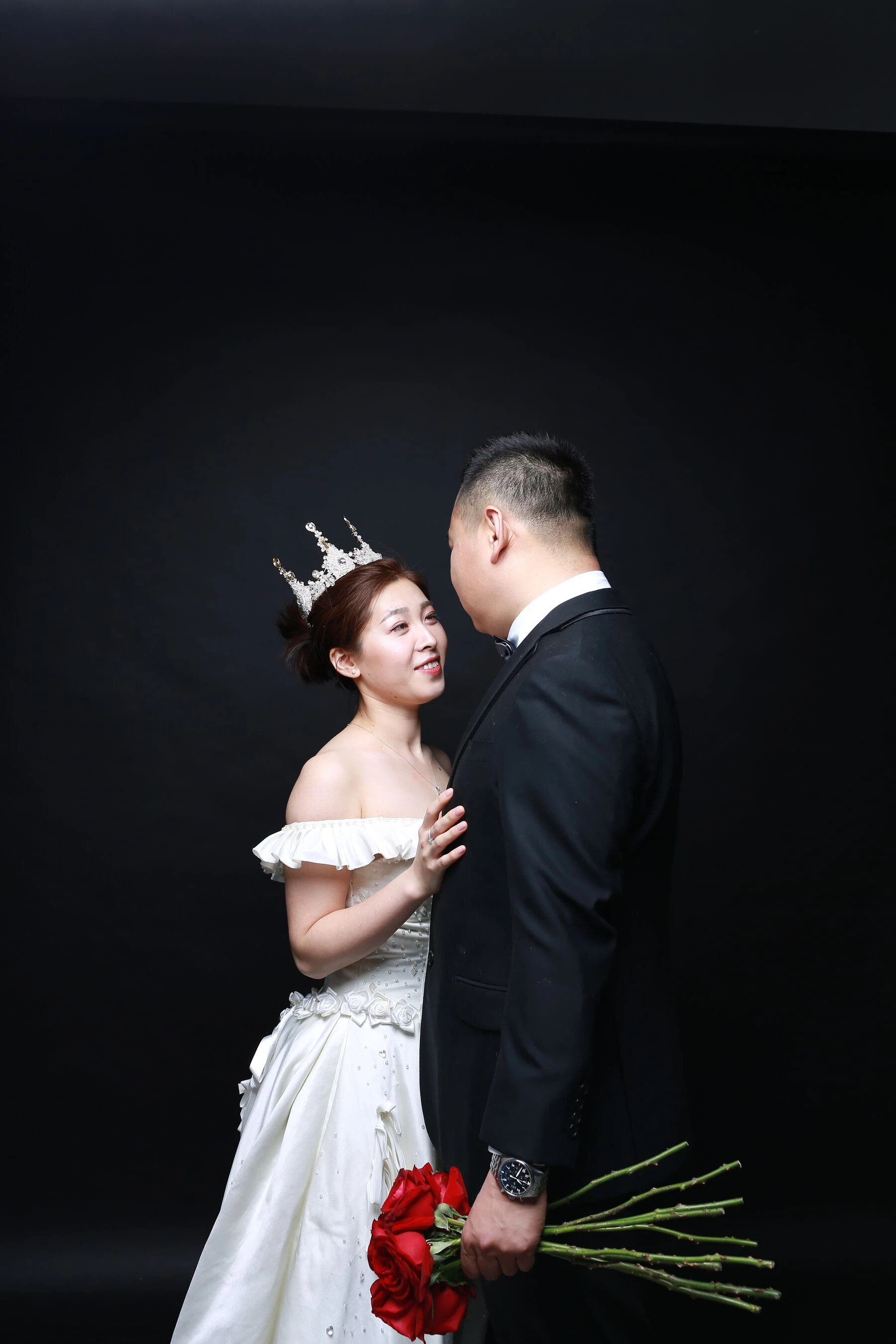 [Photo]小夫妻露点婚纱照 [575P]