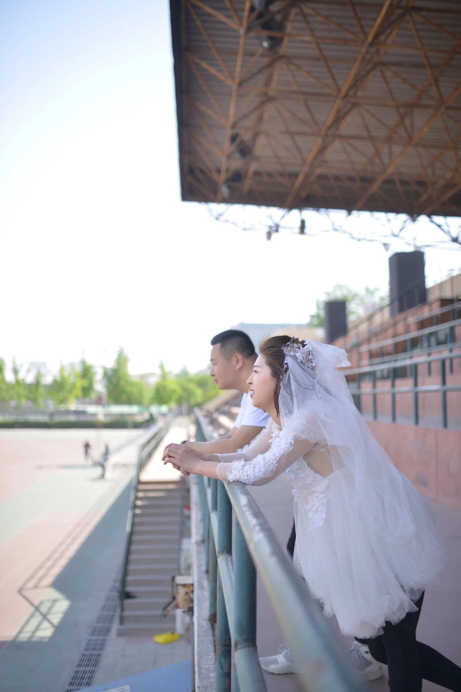 [Photo]小夫妻露点婚纱照 [575P]