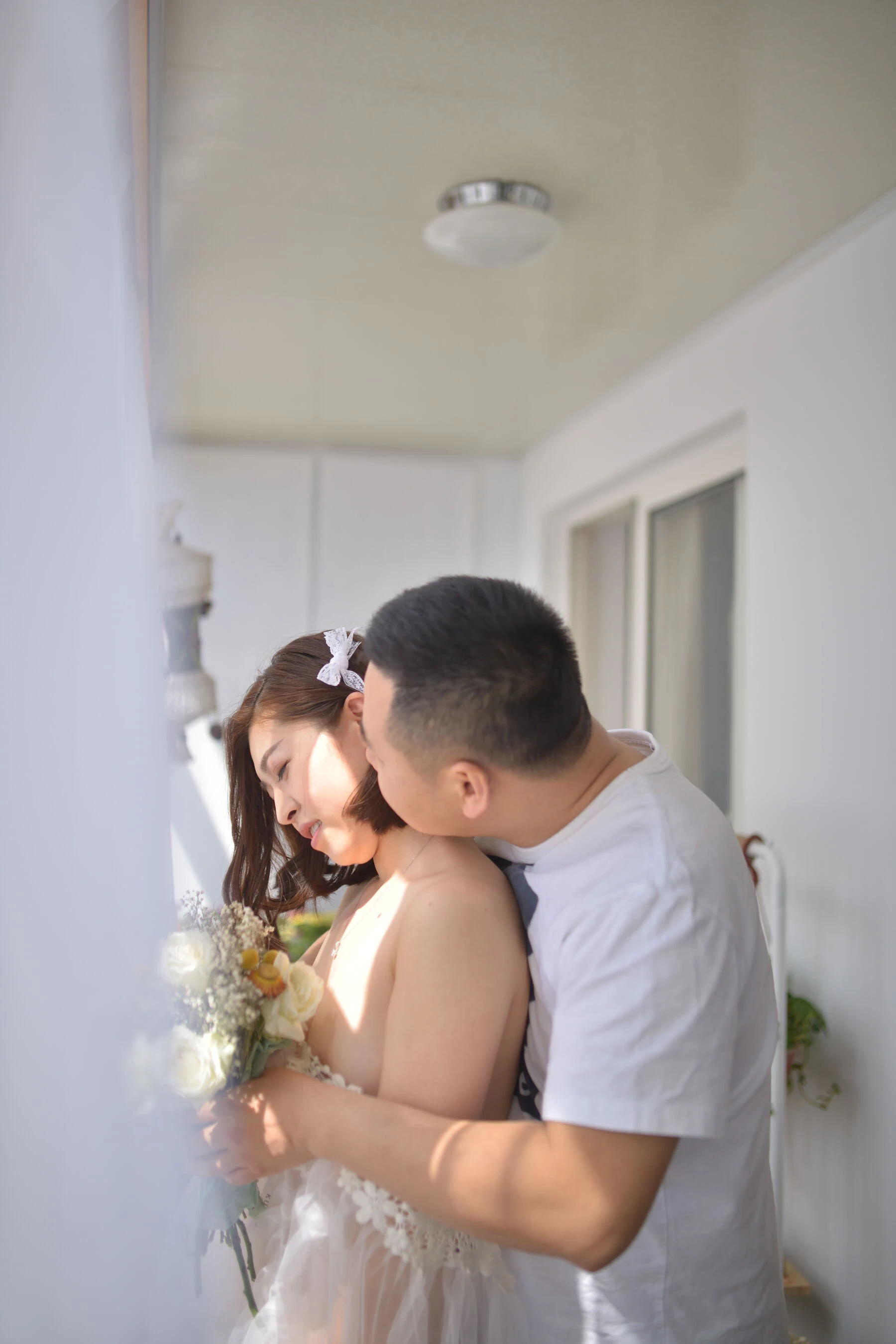 [Photo]小夫妻露点婚纱照 [575P]