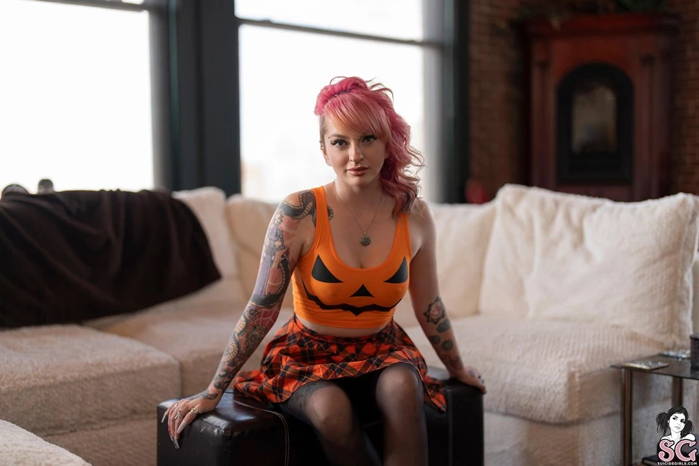 [Suicide Girls]Oct 07, 2024 - Ktstrange - Summerween[50P]